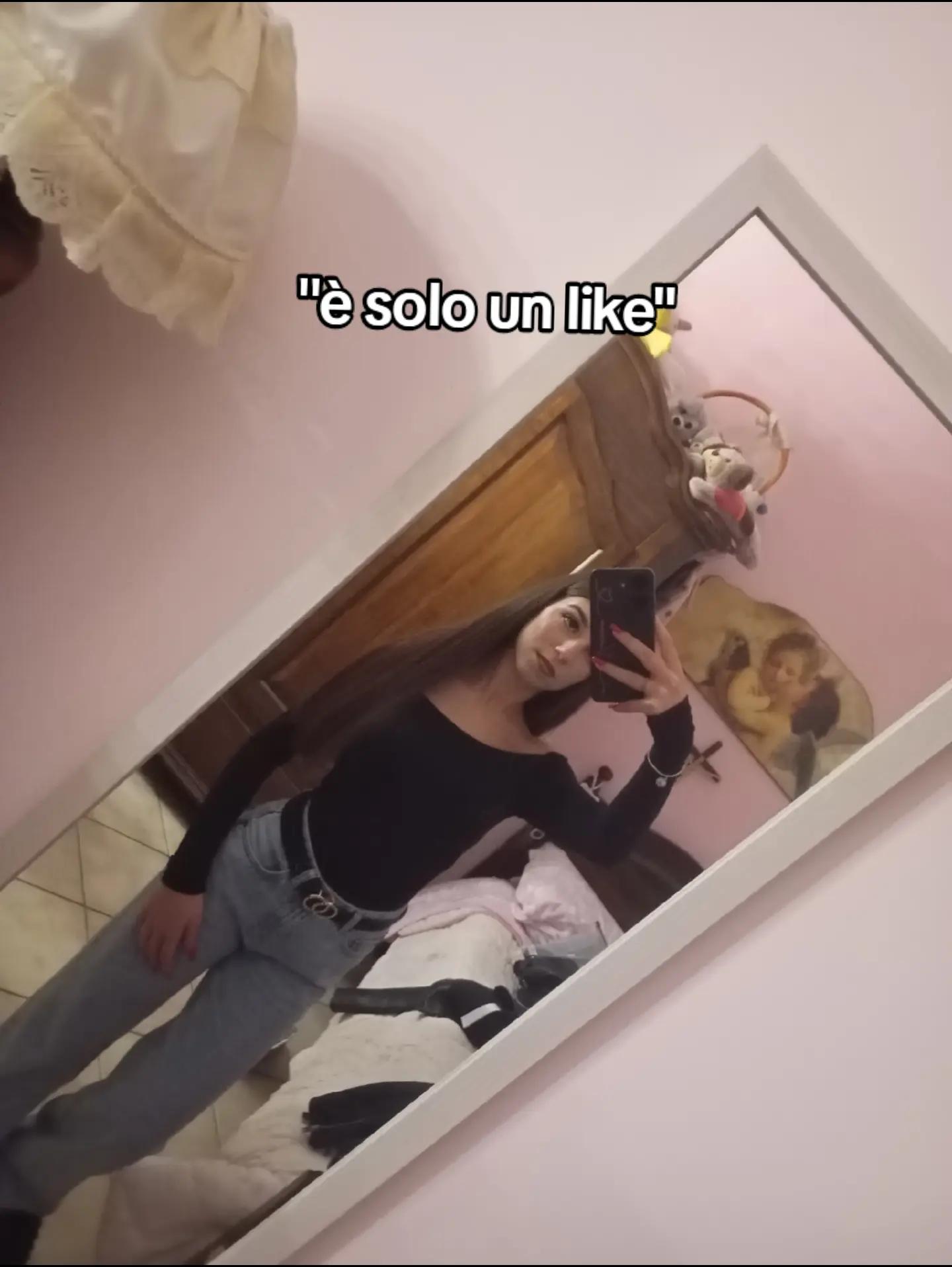 @V💋