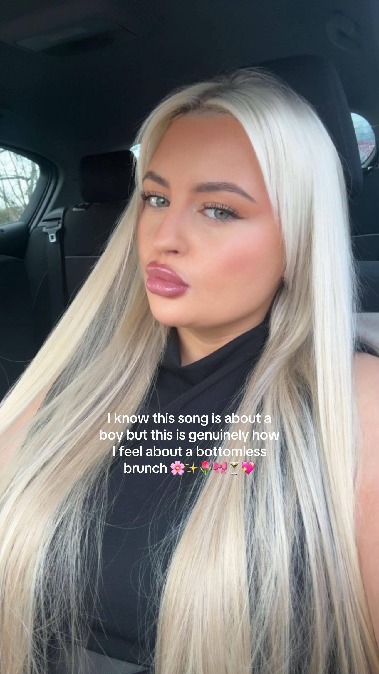 @_niamhox