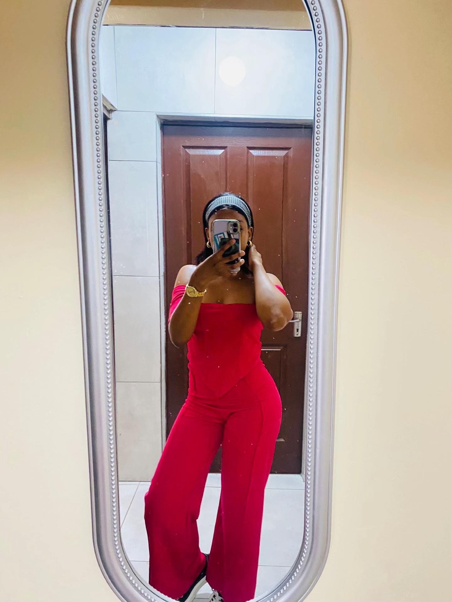 @dineotiny