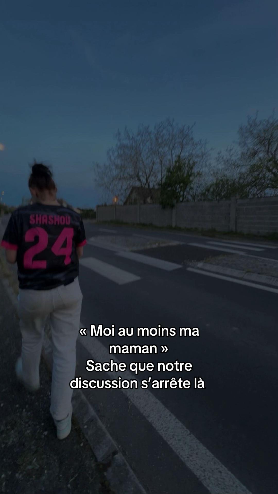 @Chargement…