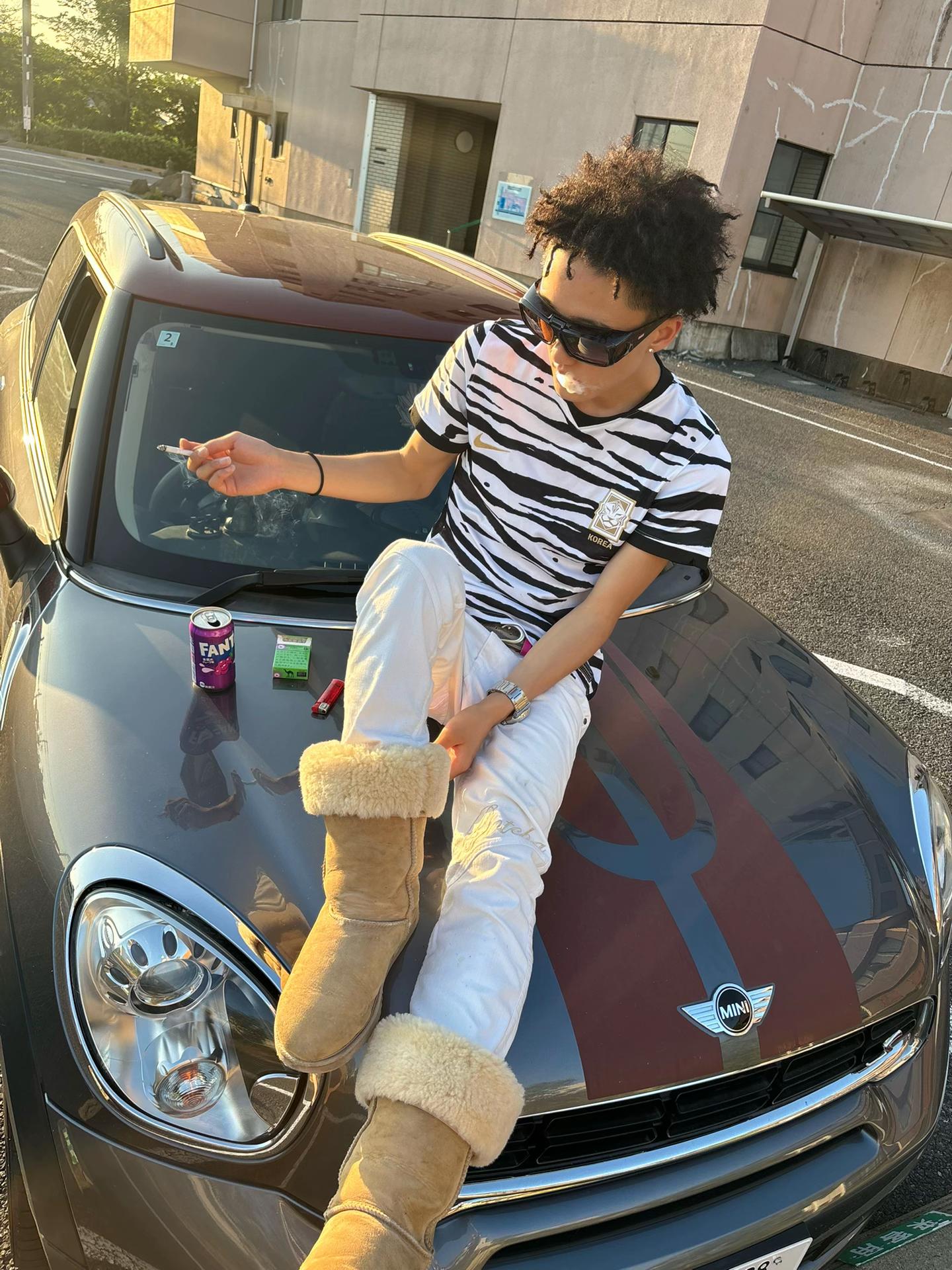 @Sly$icksirro