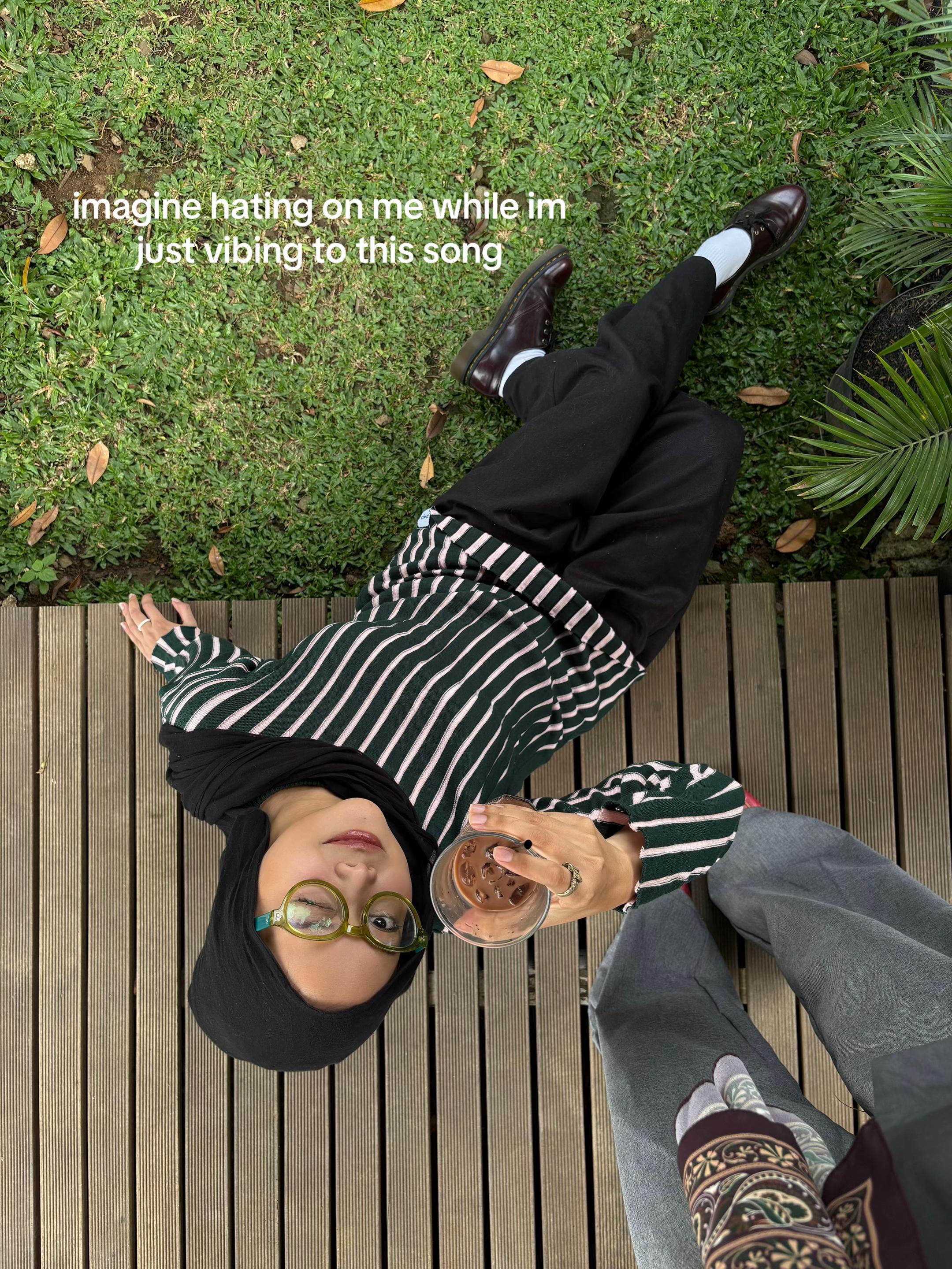 @ash🛋️