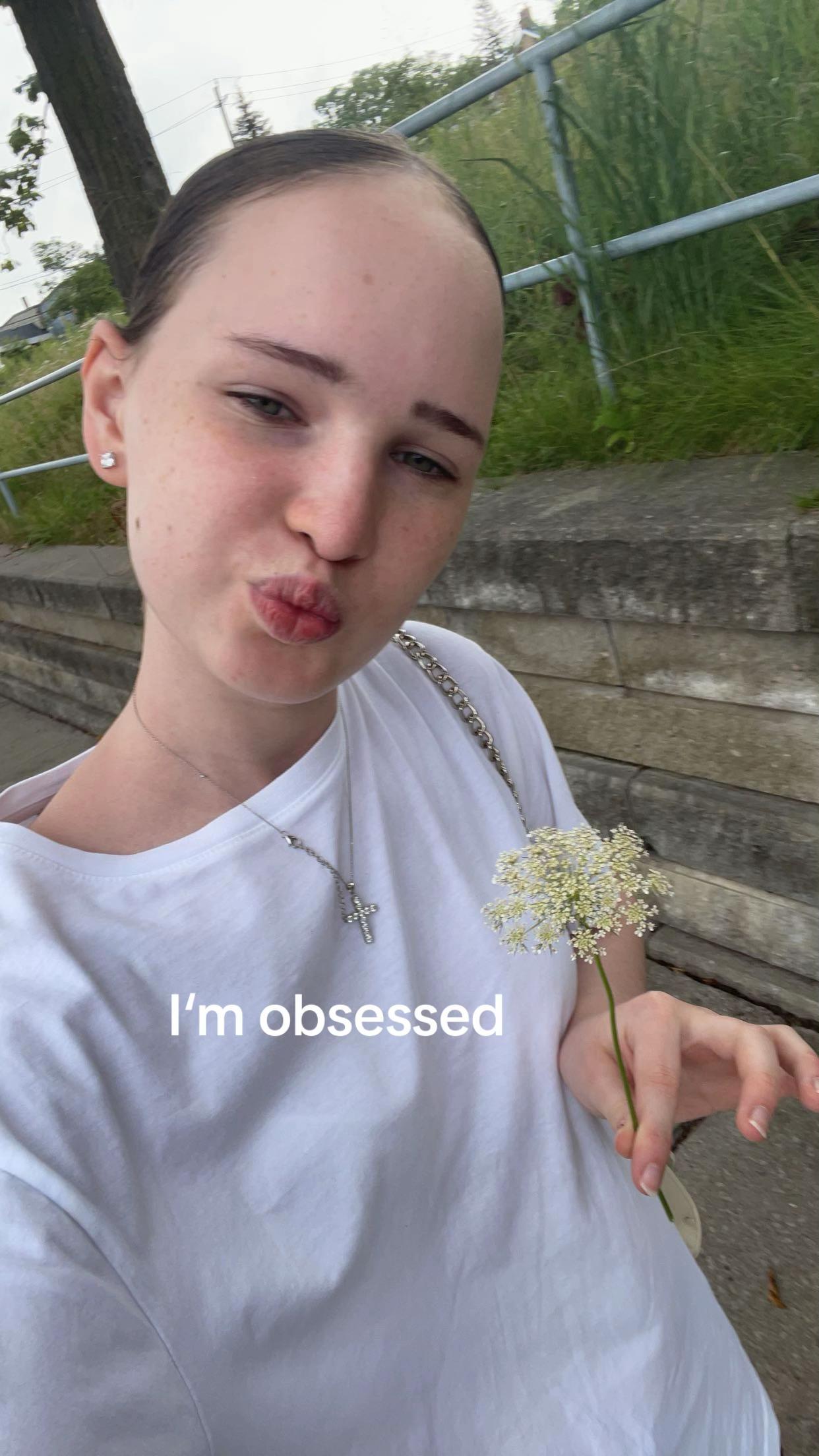 @amy🪽་༘࿐