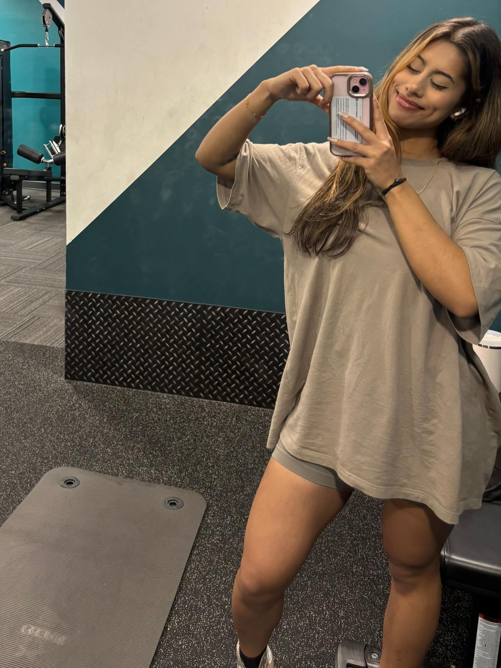 @aisha🤍🪞