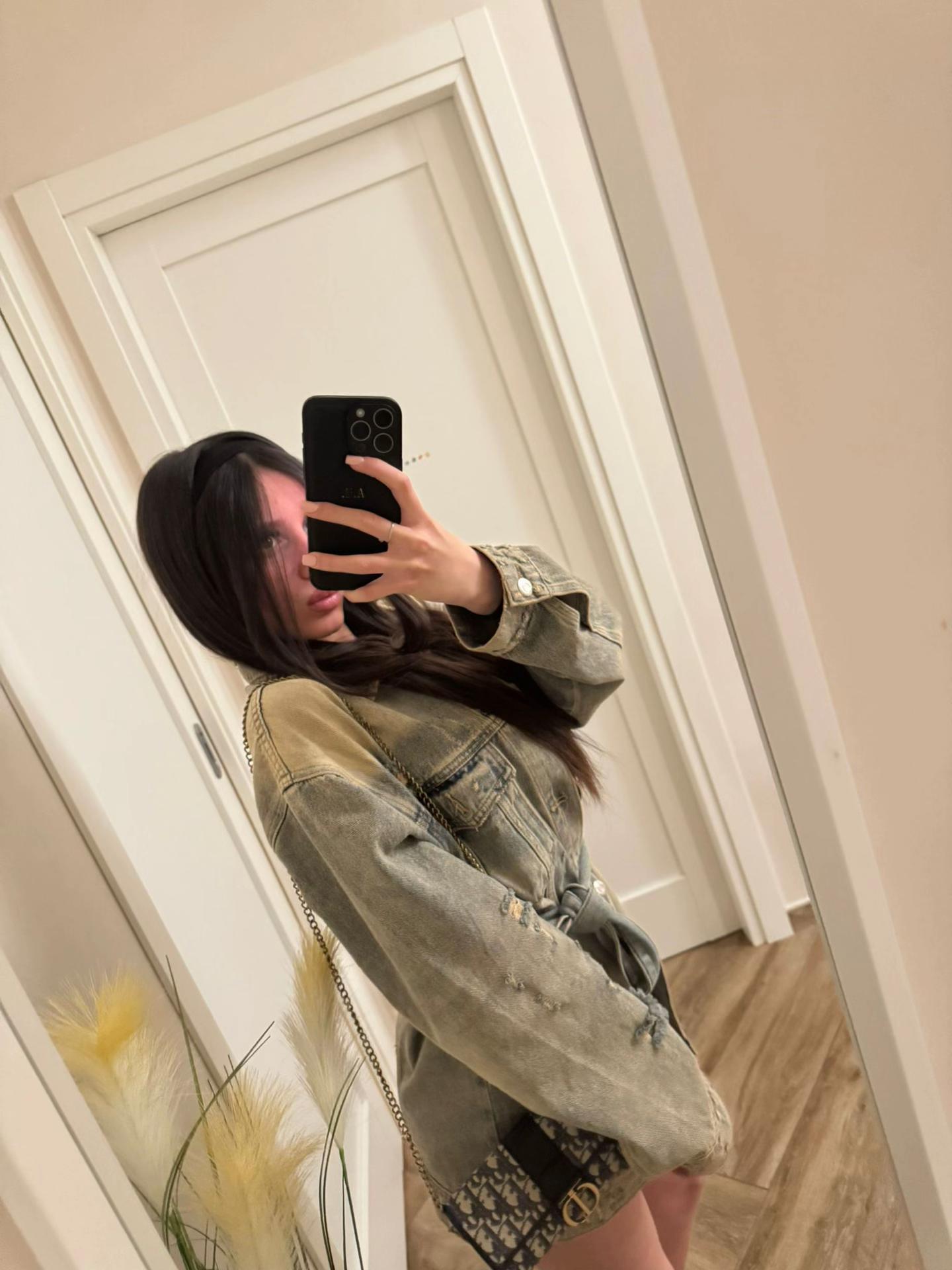 @chiara
