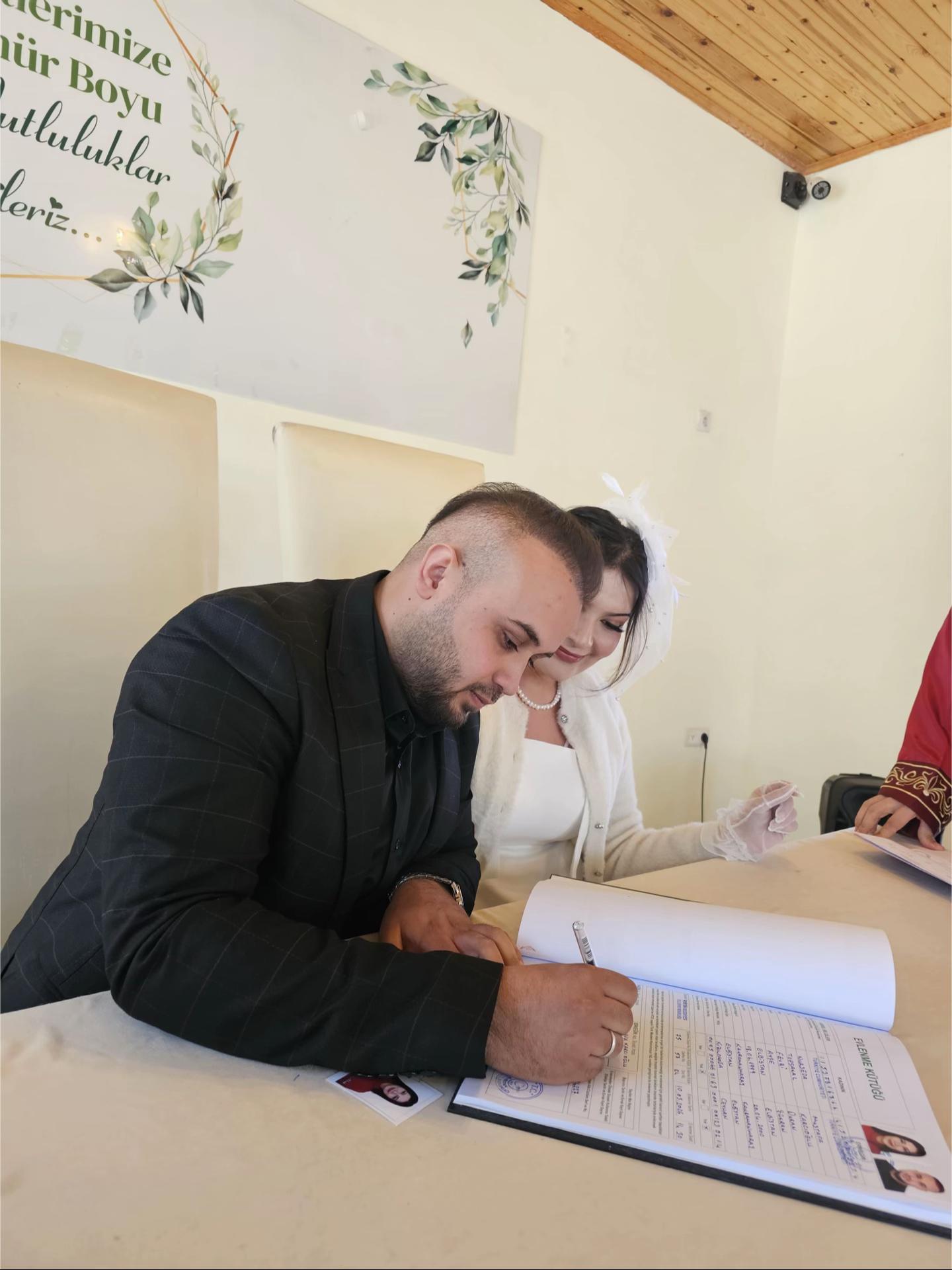 @Mustafa Karcıoğlu