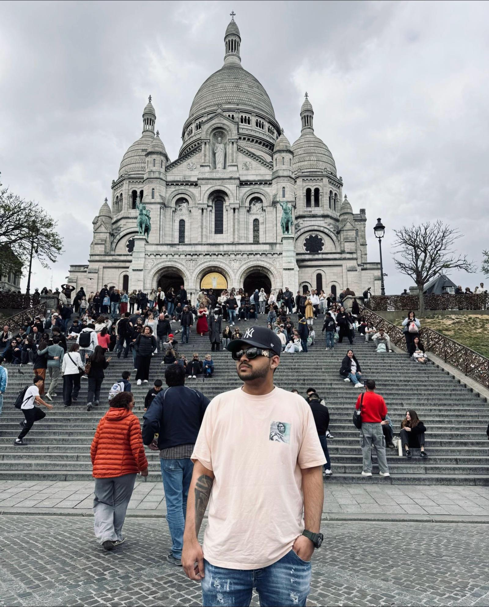 @Thilii 🇱🇰🇫🇷
