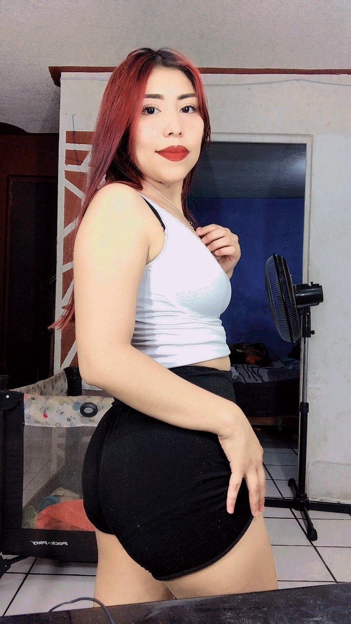 @Alesita💜🌸