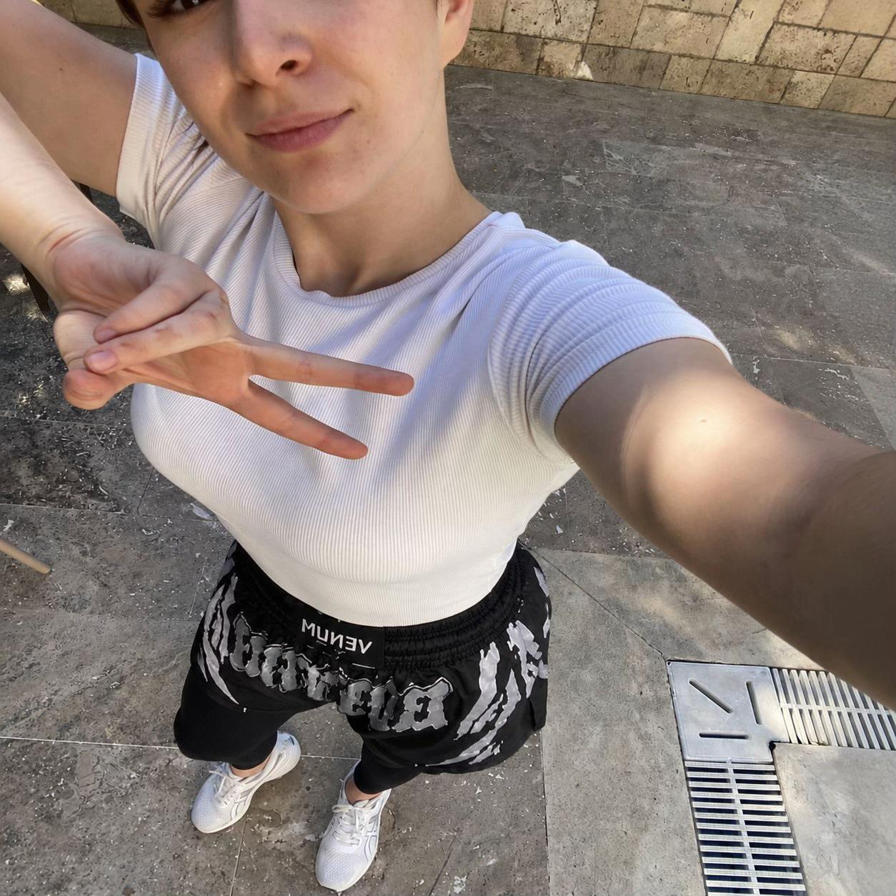 @‘