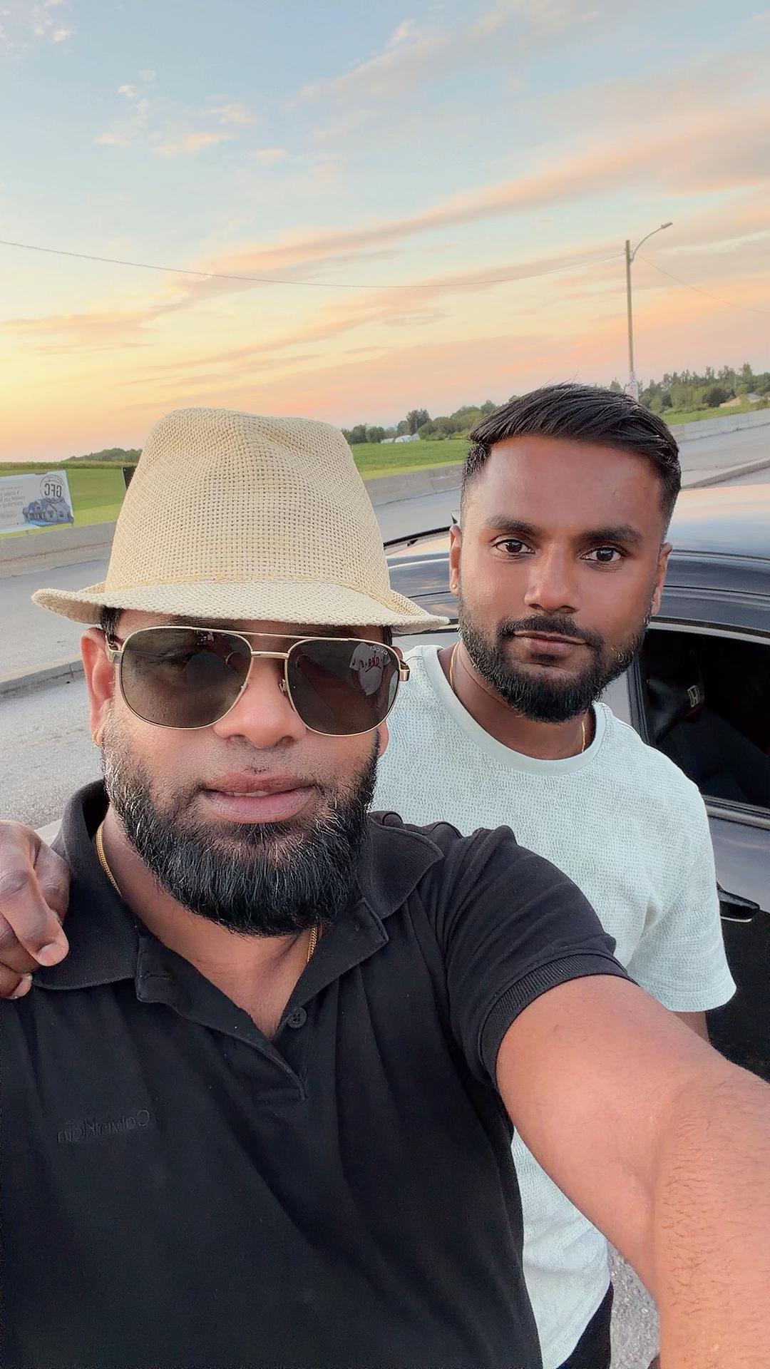 @Vijay 🇨🇦