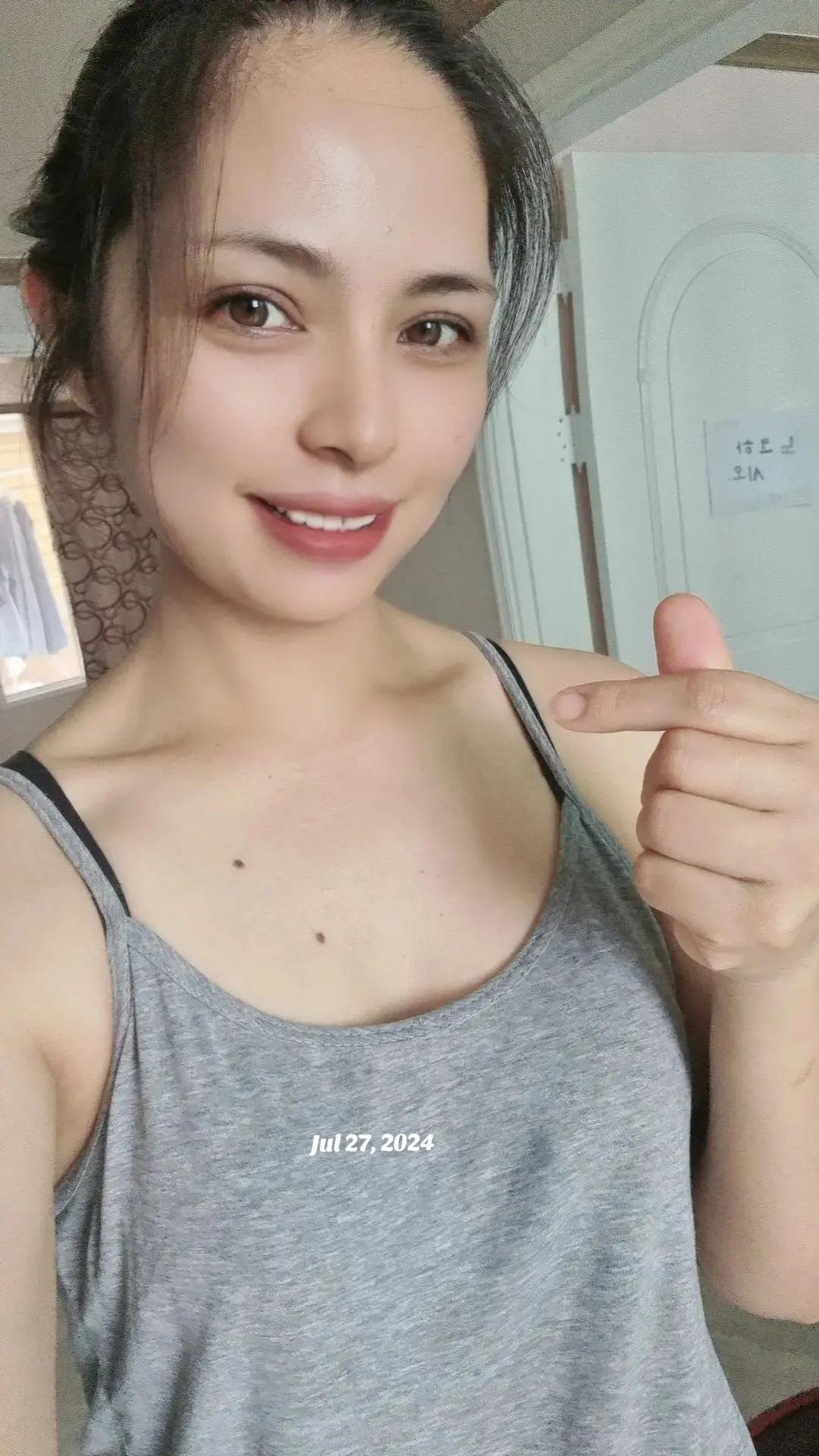 @🇵🇭Rosalie Evans 🇰🇷