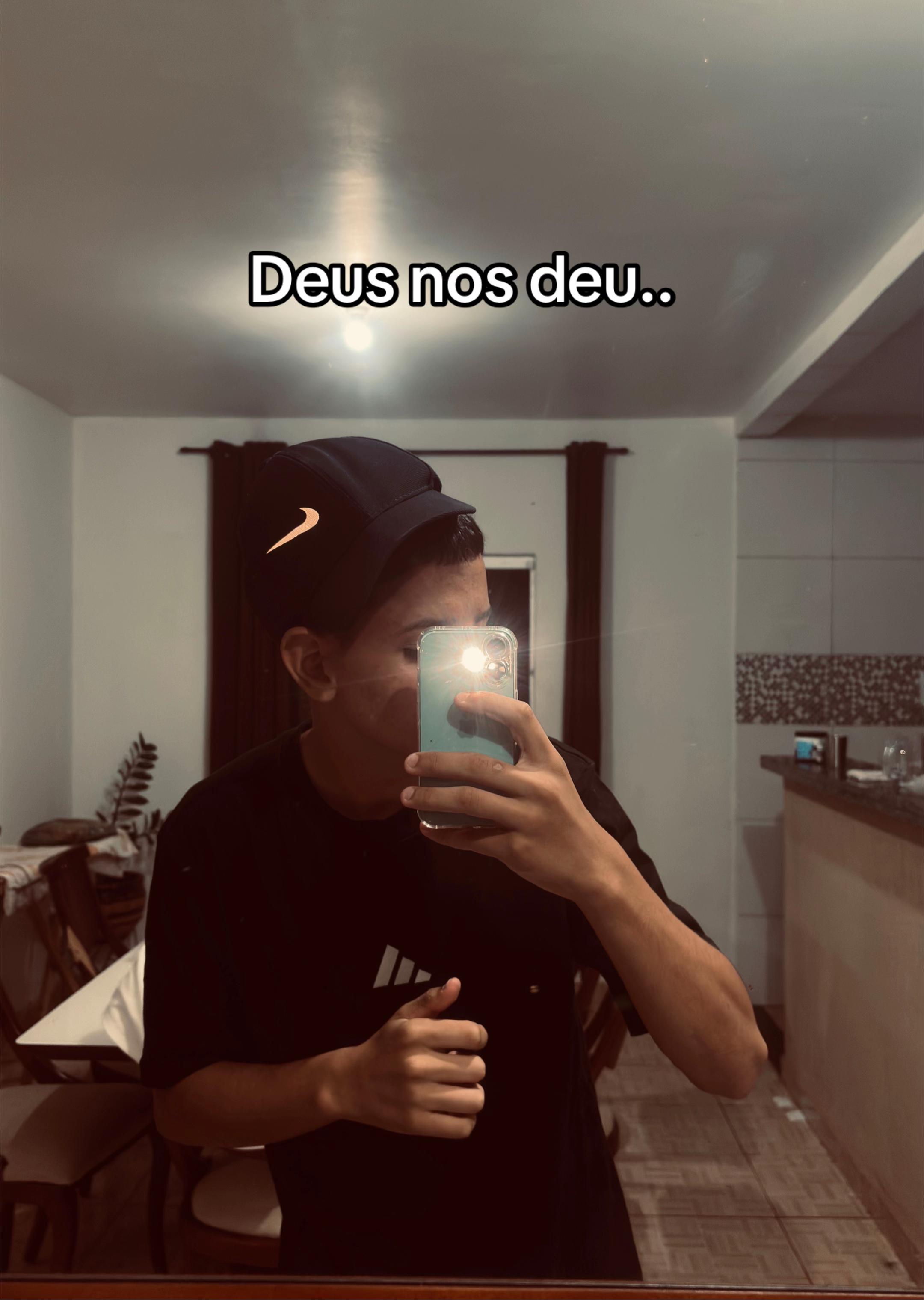 @aguiarz