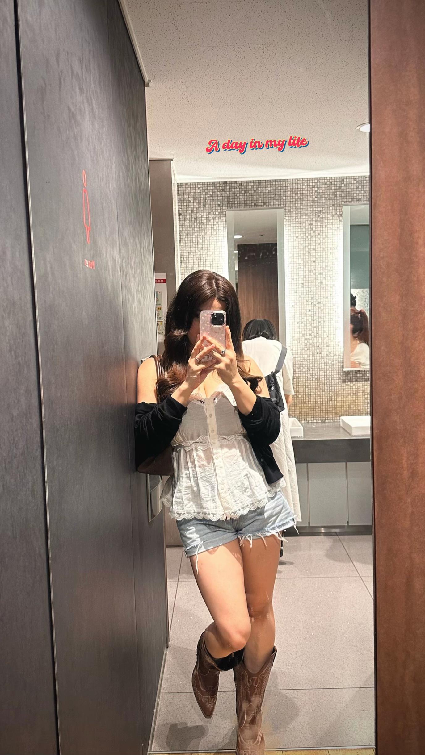 @_sshresthaa
