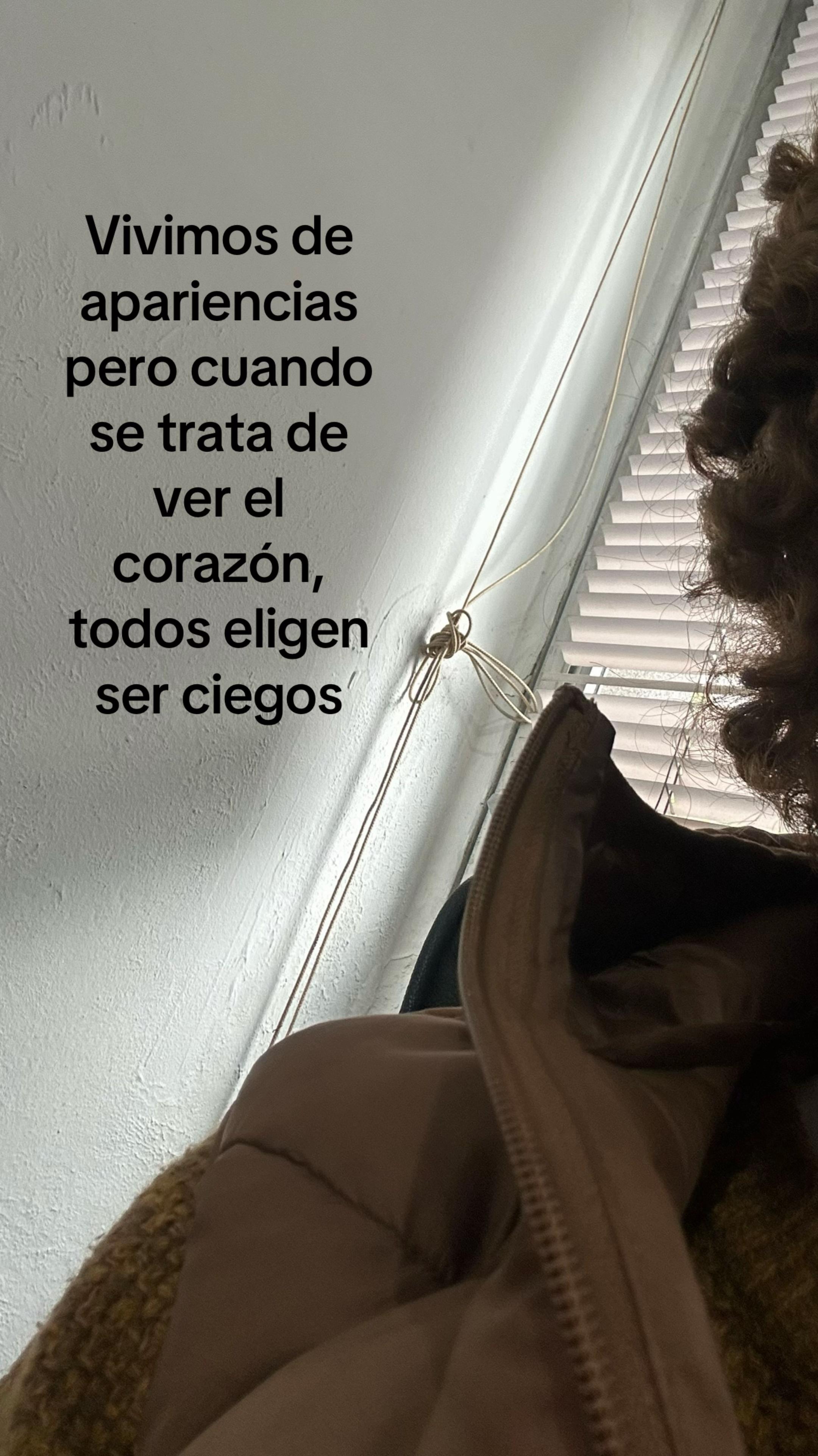 @lucasss
