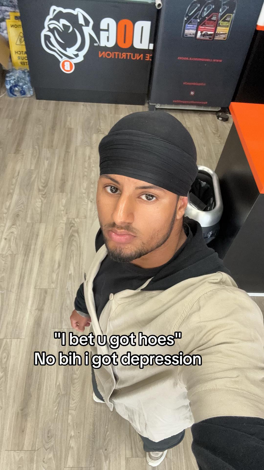 @Gs