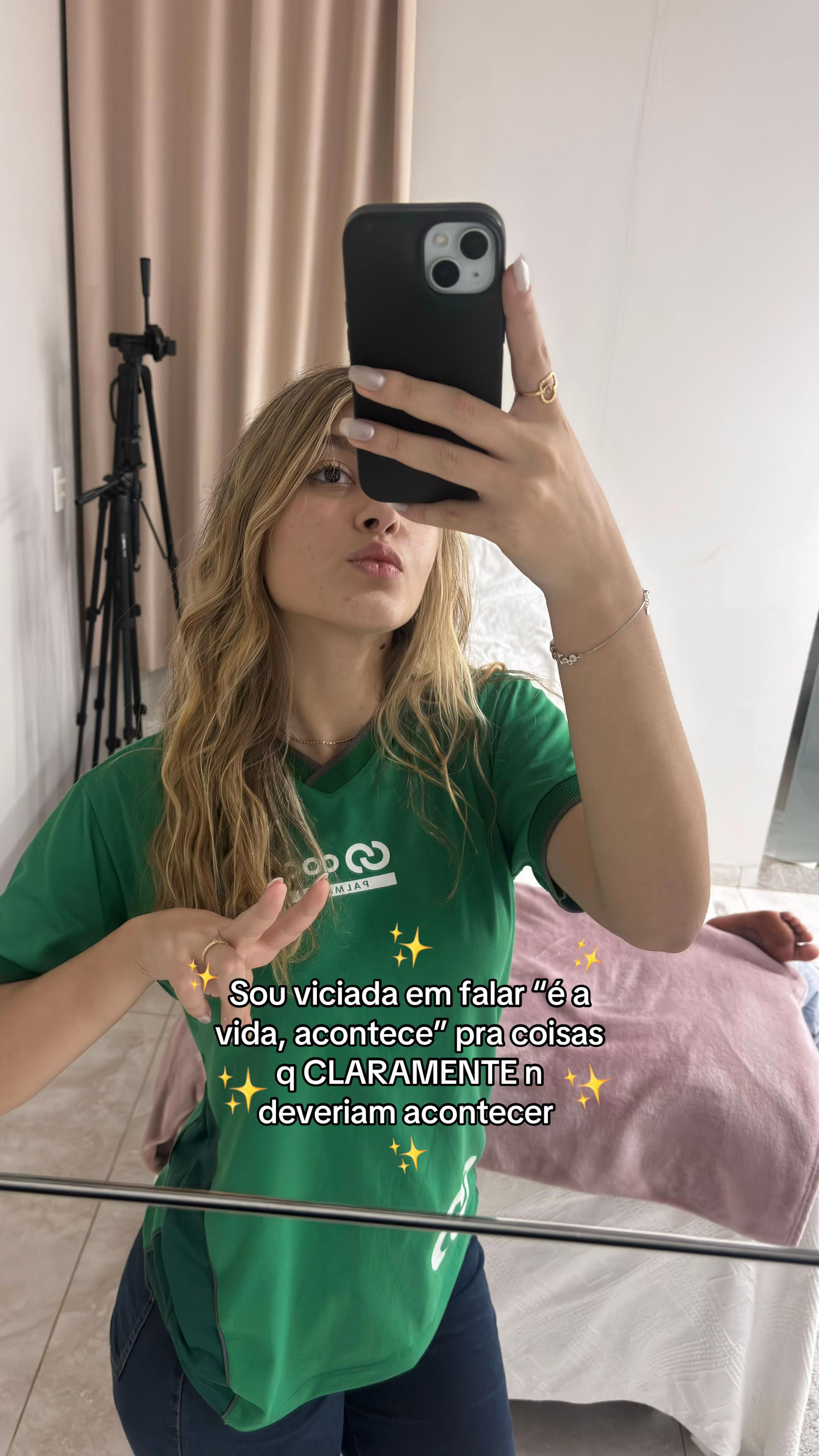 @bymavihs
