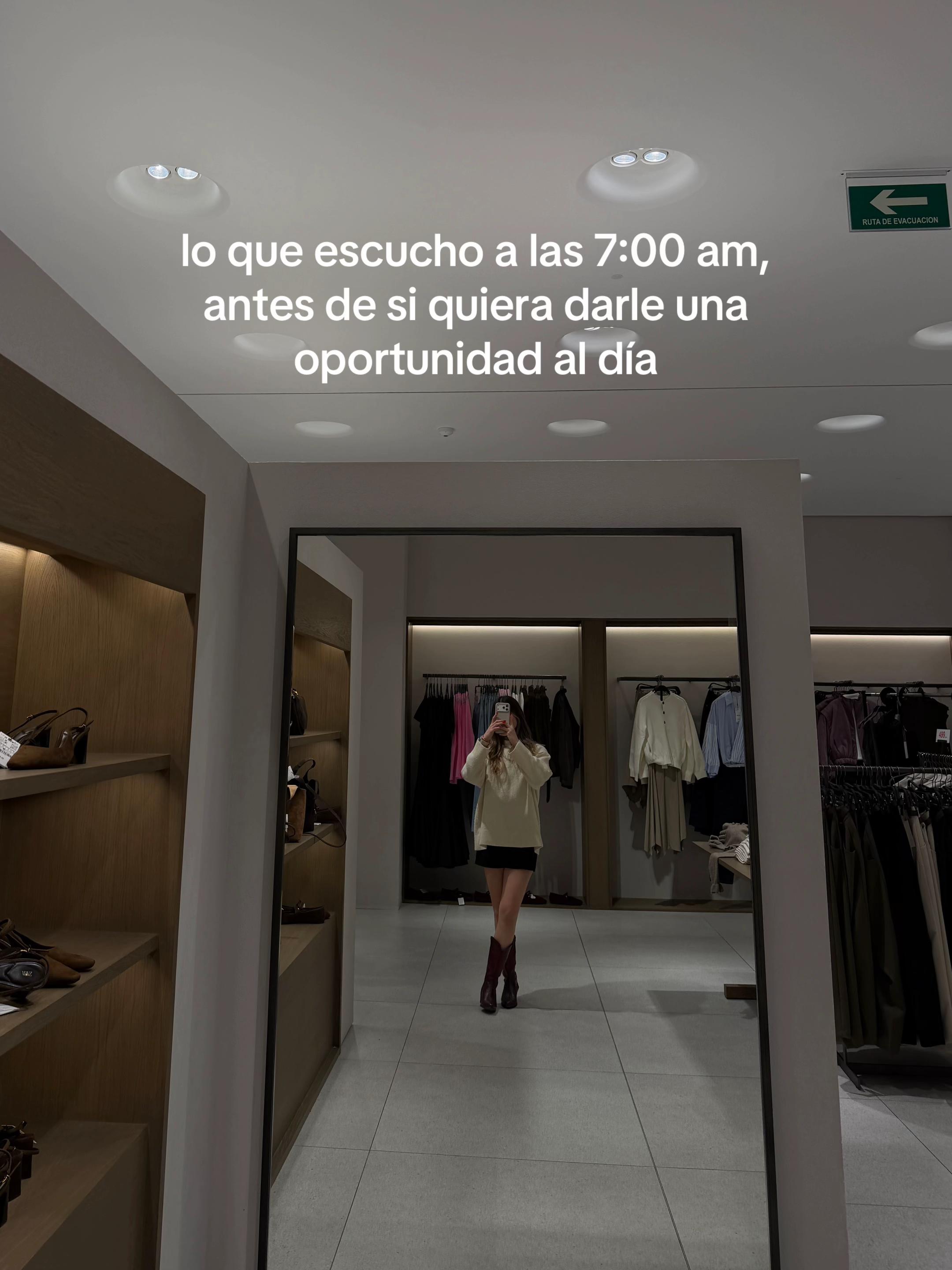 @Ximena Anzaldo