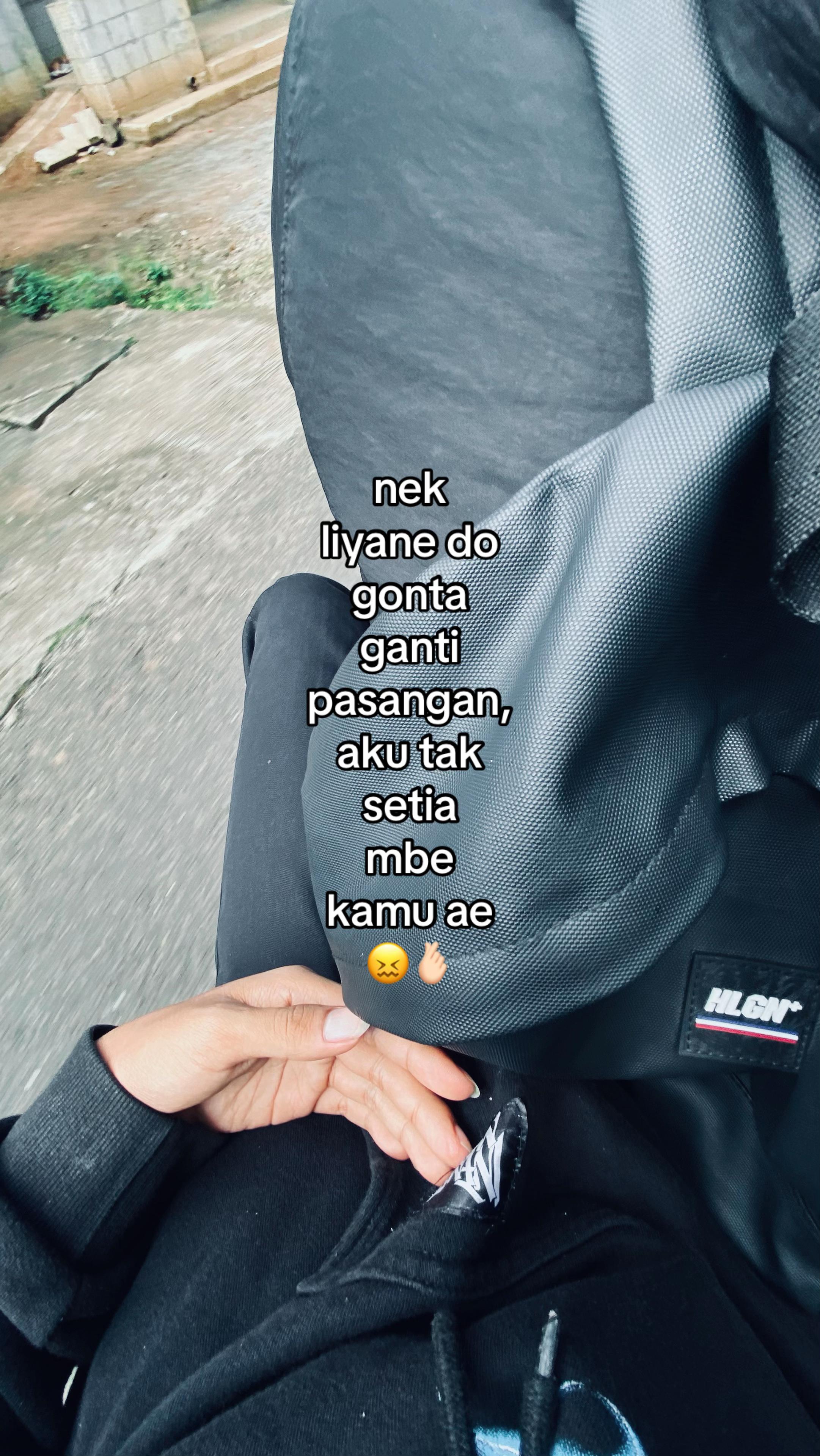 @𝙉𝙞𝙥𝙞𝙡𝙈𝙞𝙝𝙞𝙩𝙞𝙧𝙧🫧
