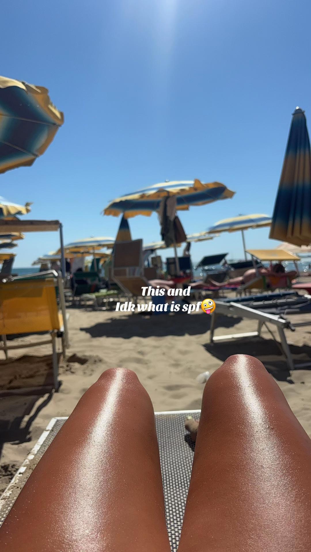 @👩🏼