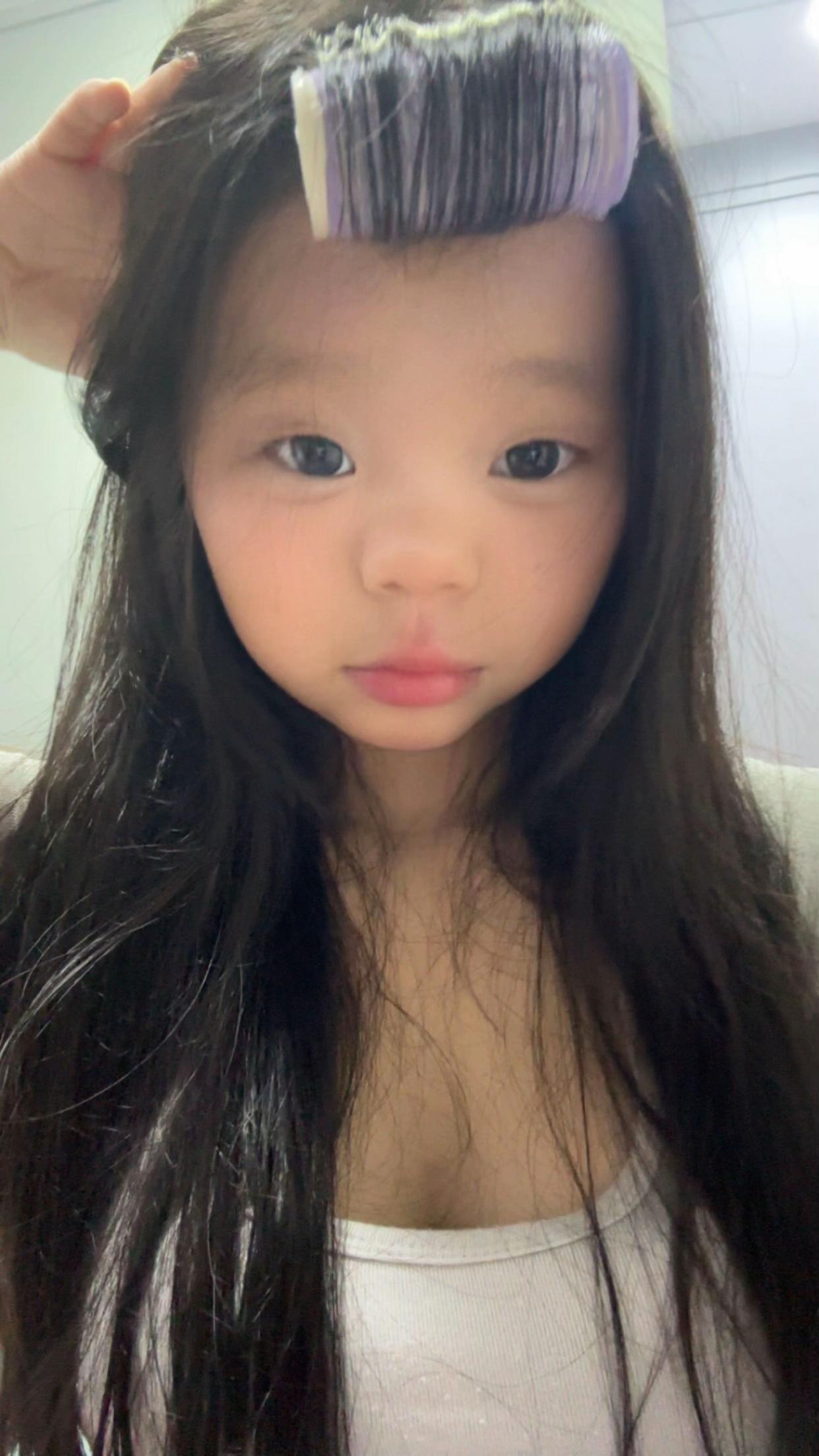 @emm