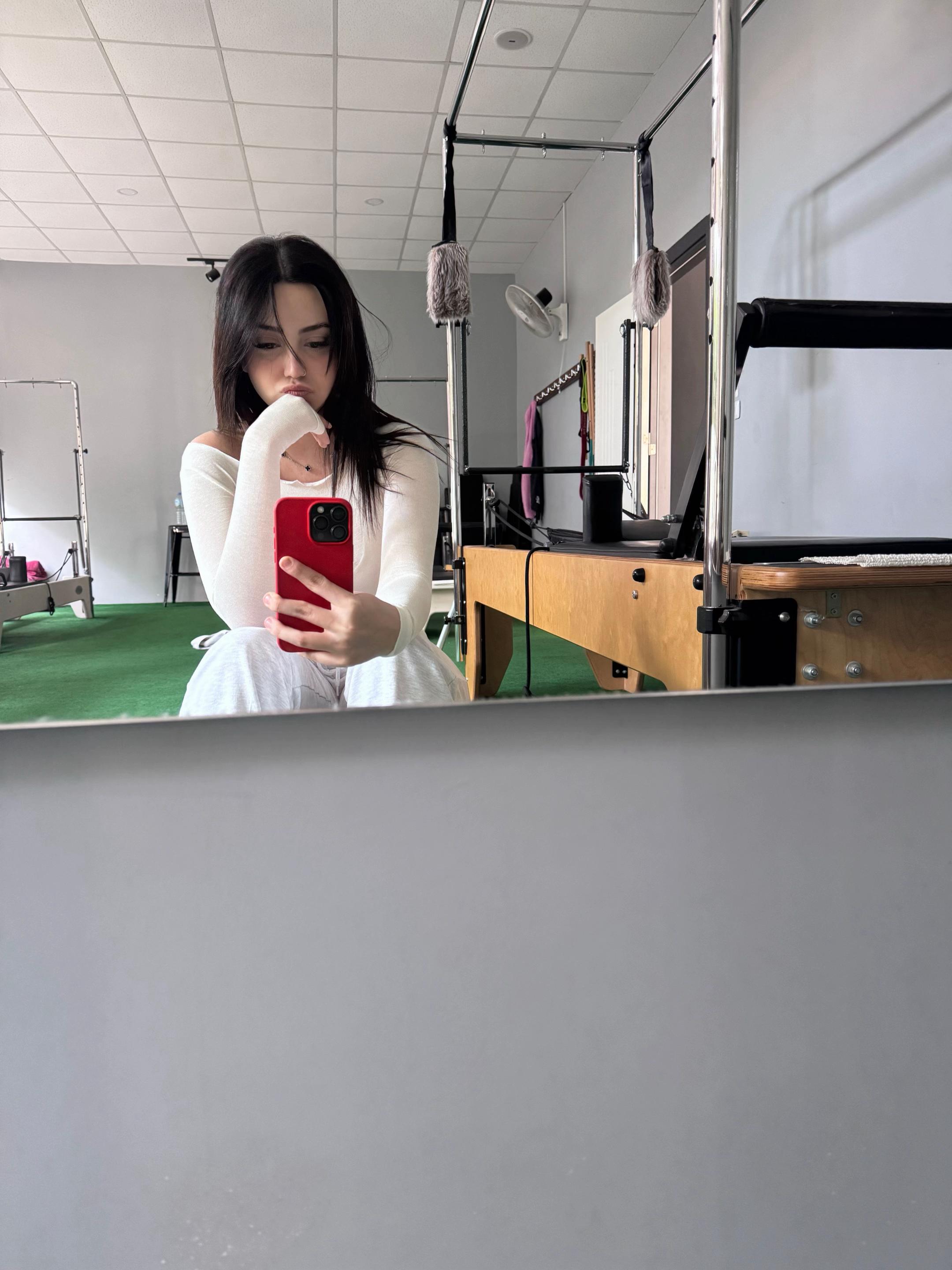 @EB🪩