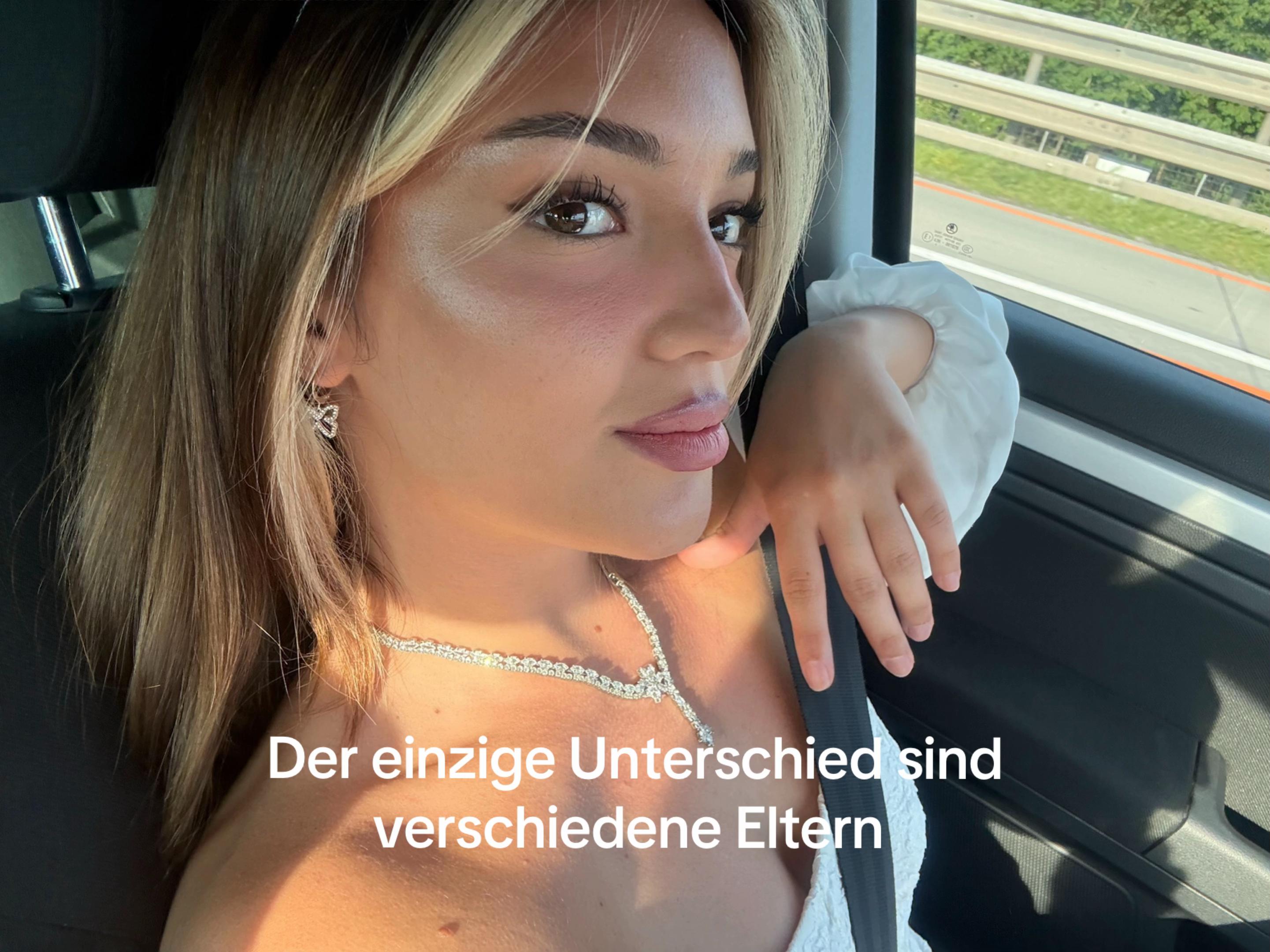 @Miraya