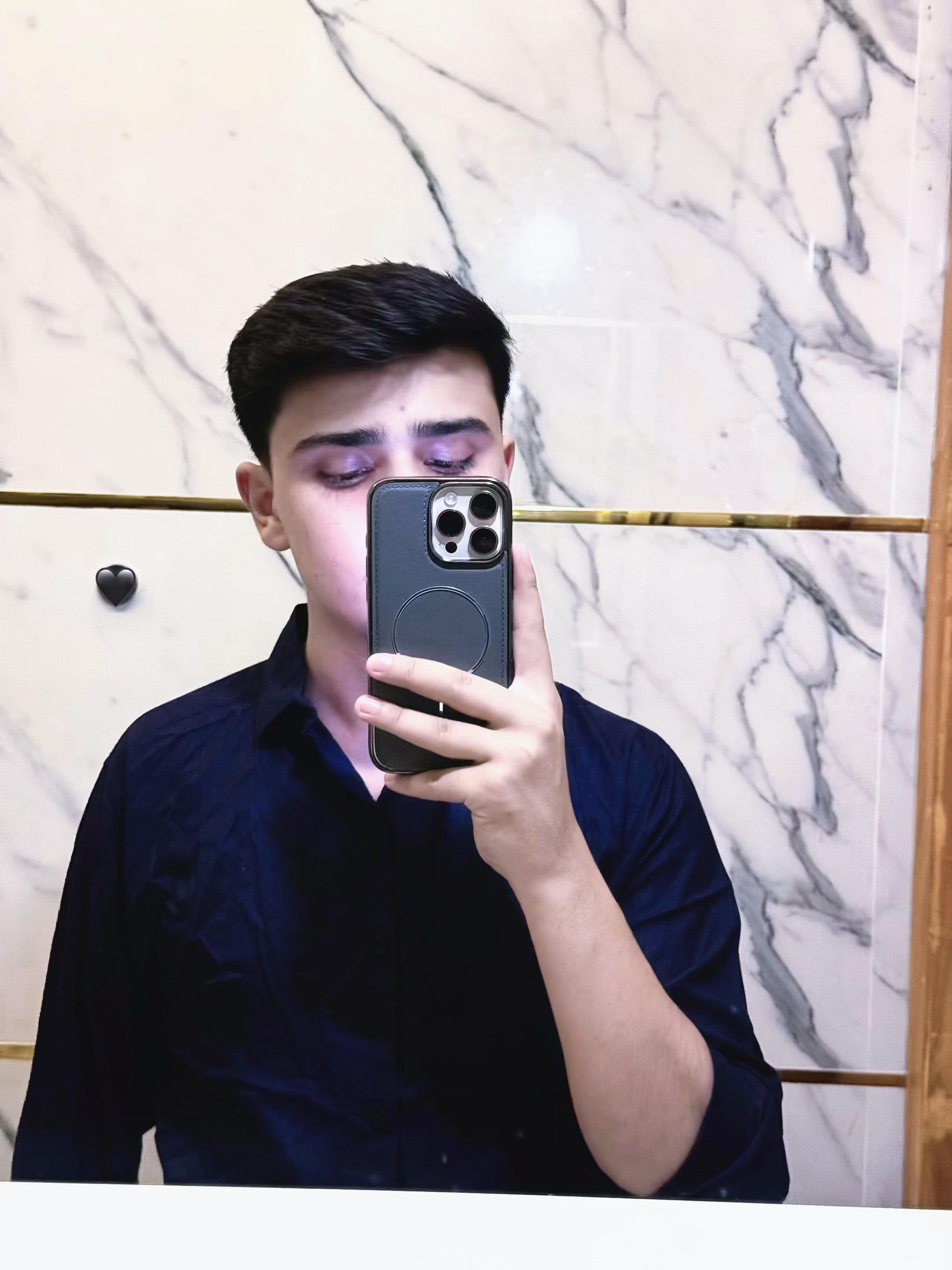 @✰ 𝔸𝔸𝕂 ✰