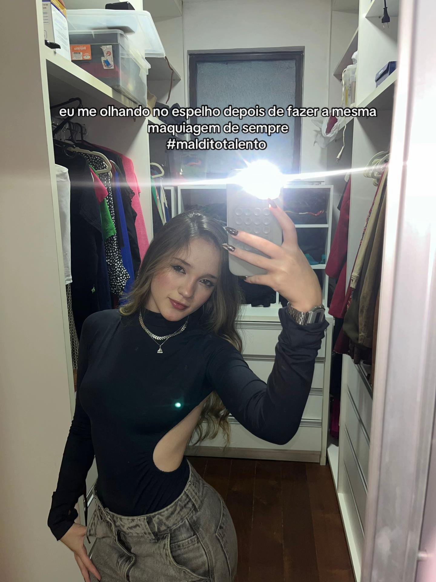 @dailylilii