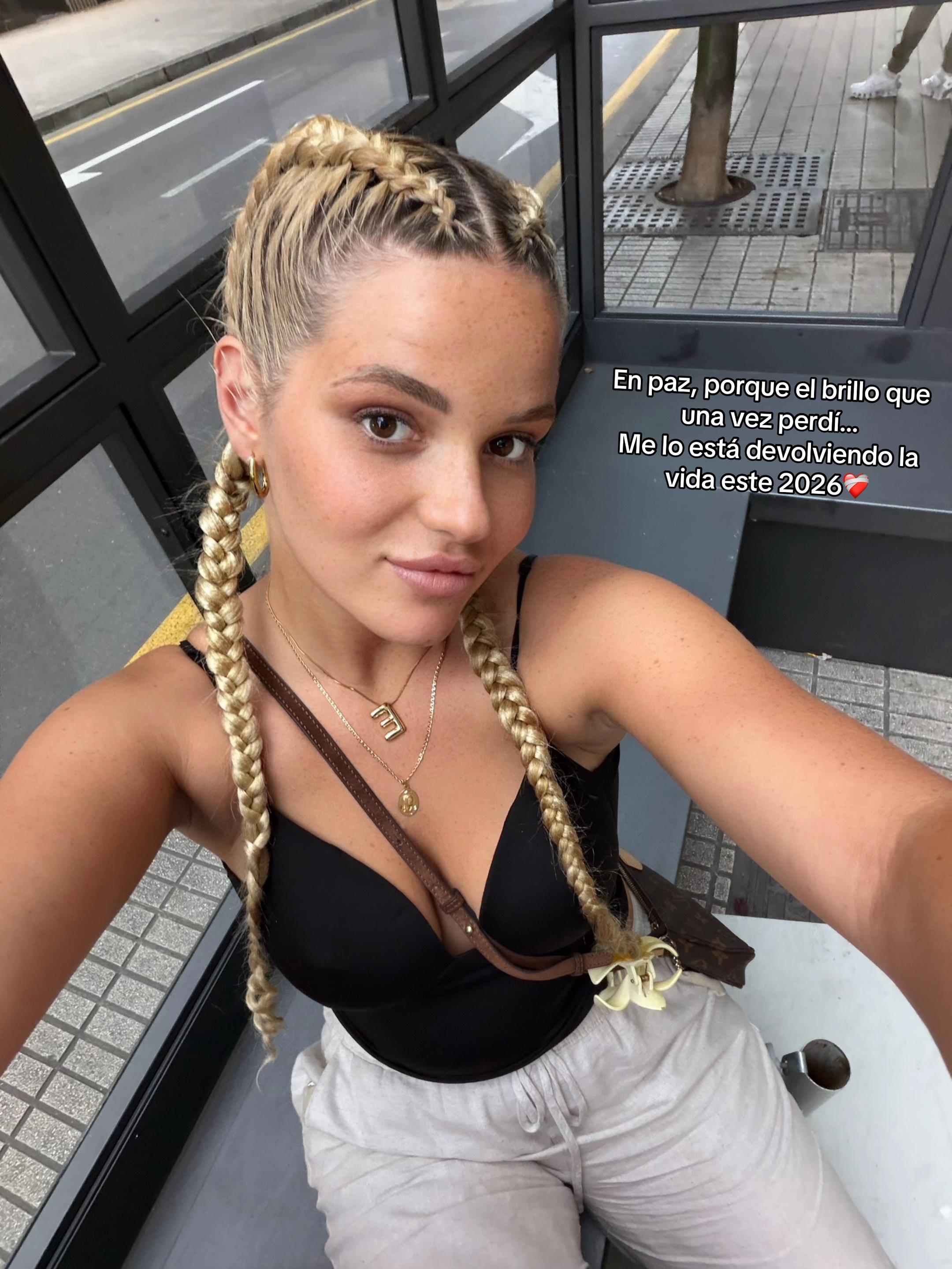@YaizaG
