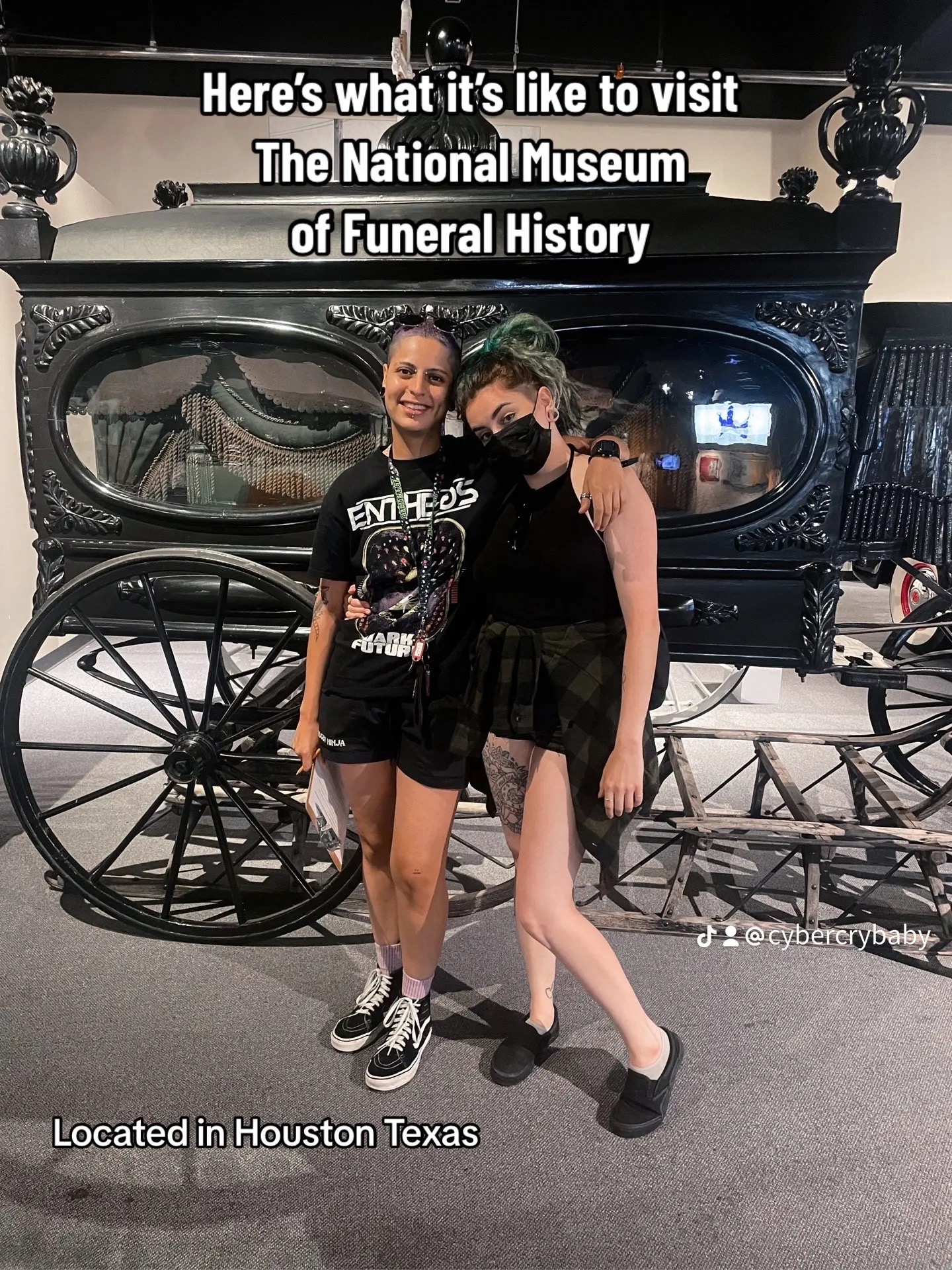 @Cybercrybvby
