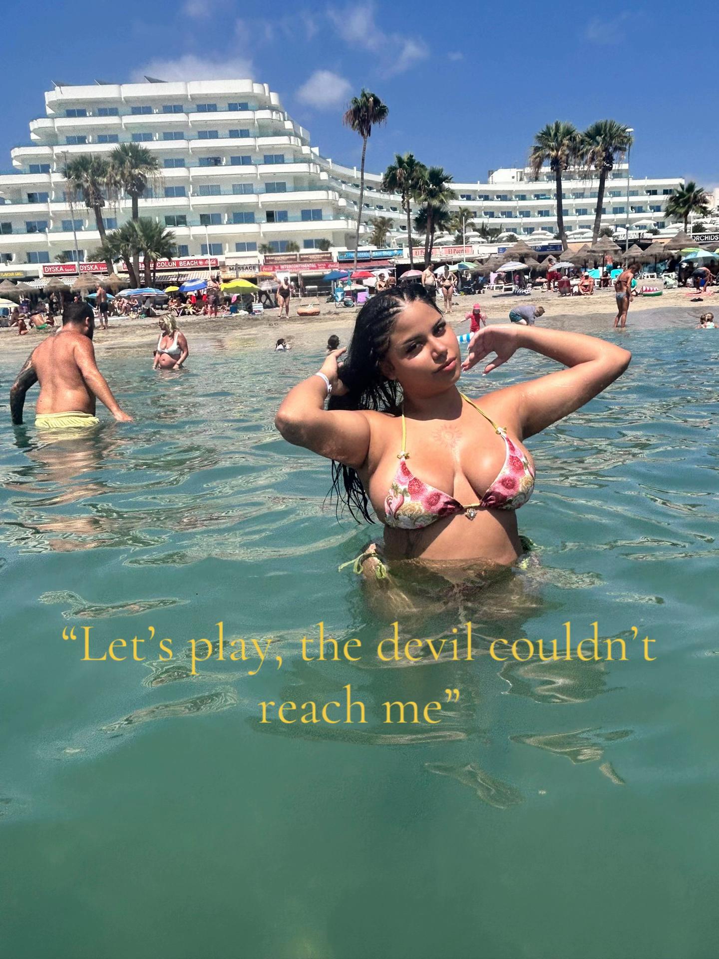 @iamthetoseina