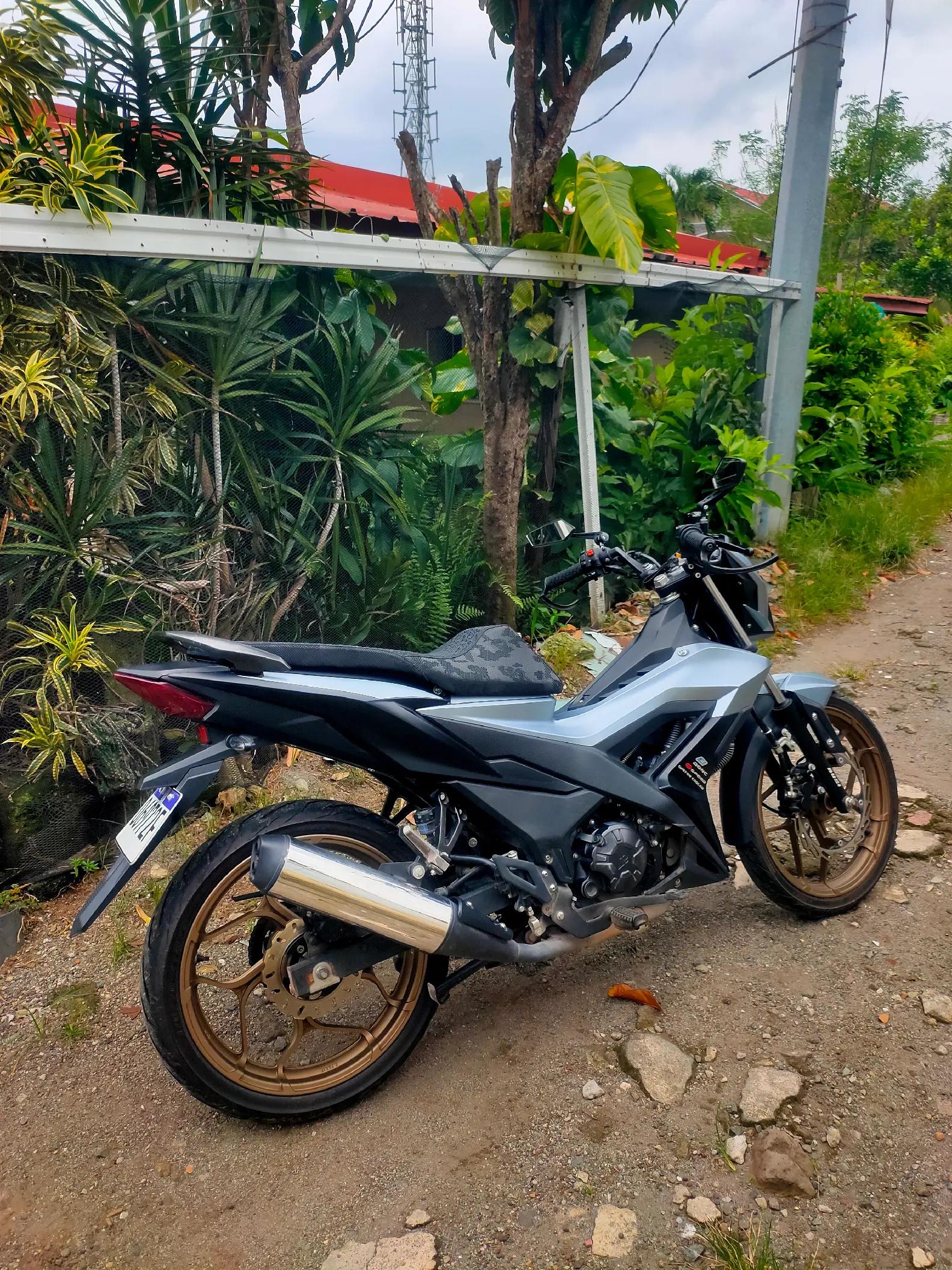 @MR.BUDOL x MOTO ESSENTIALS 🔥