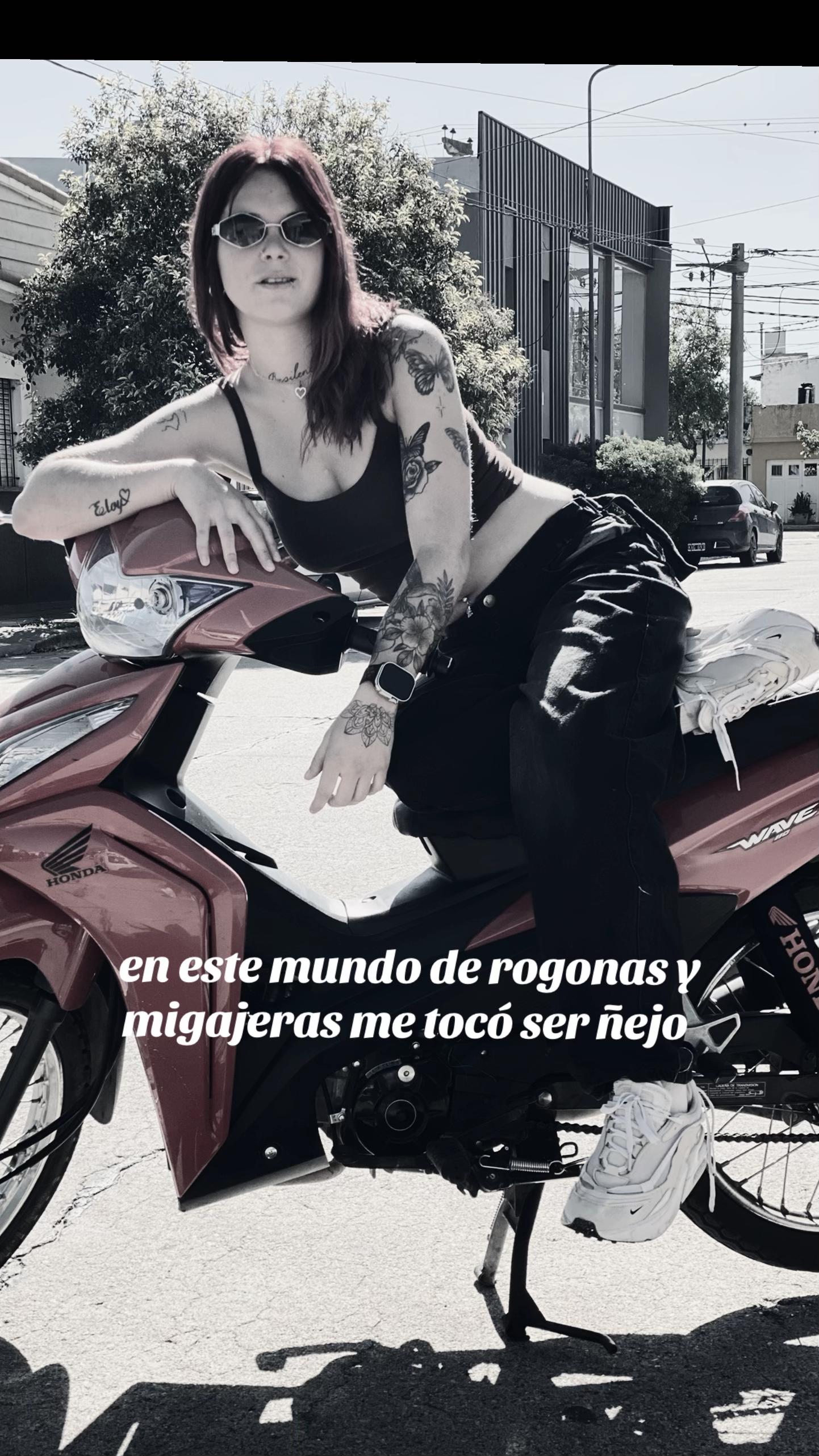 @𝙈𝙖𝙧𝙩𝙞𝙣𝙖 :)