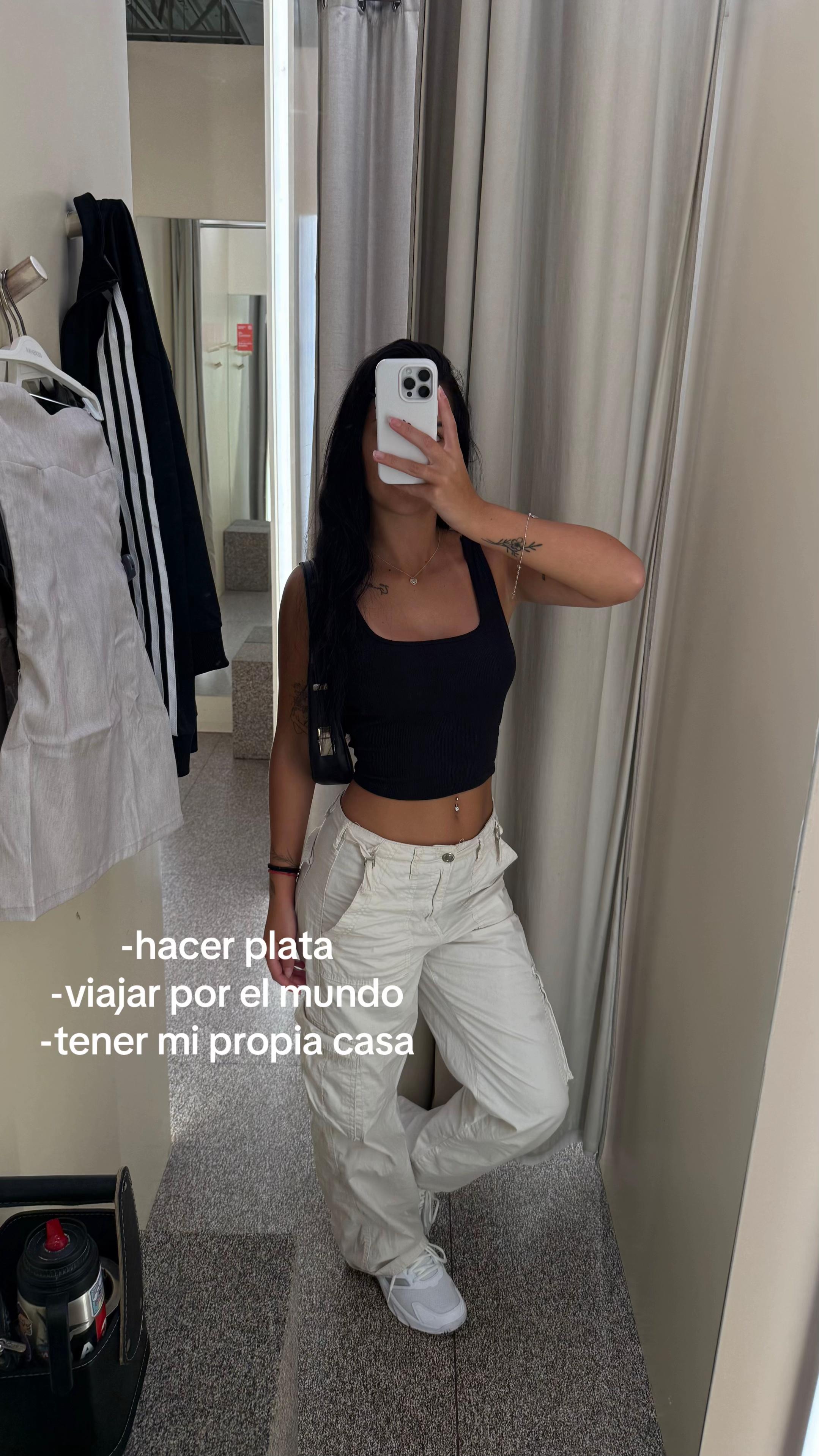 @Camila Farias