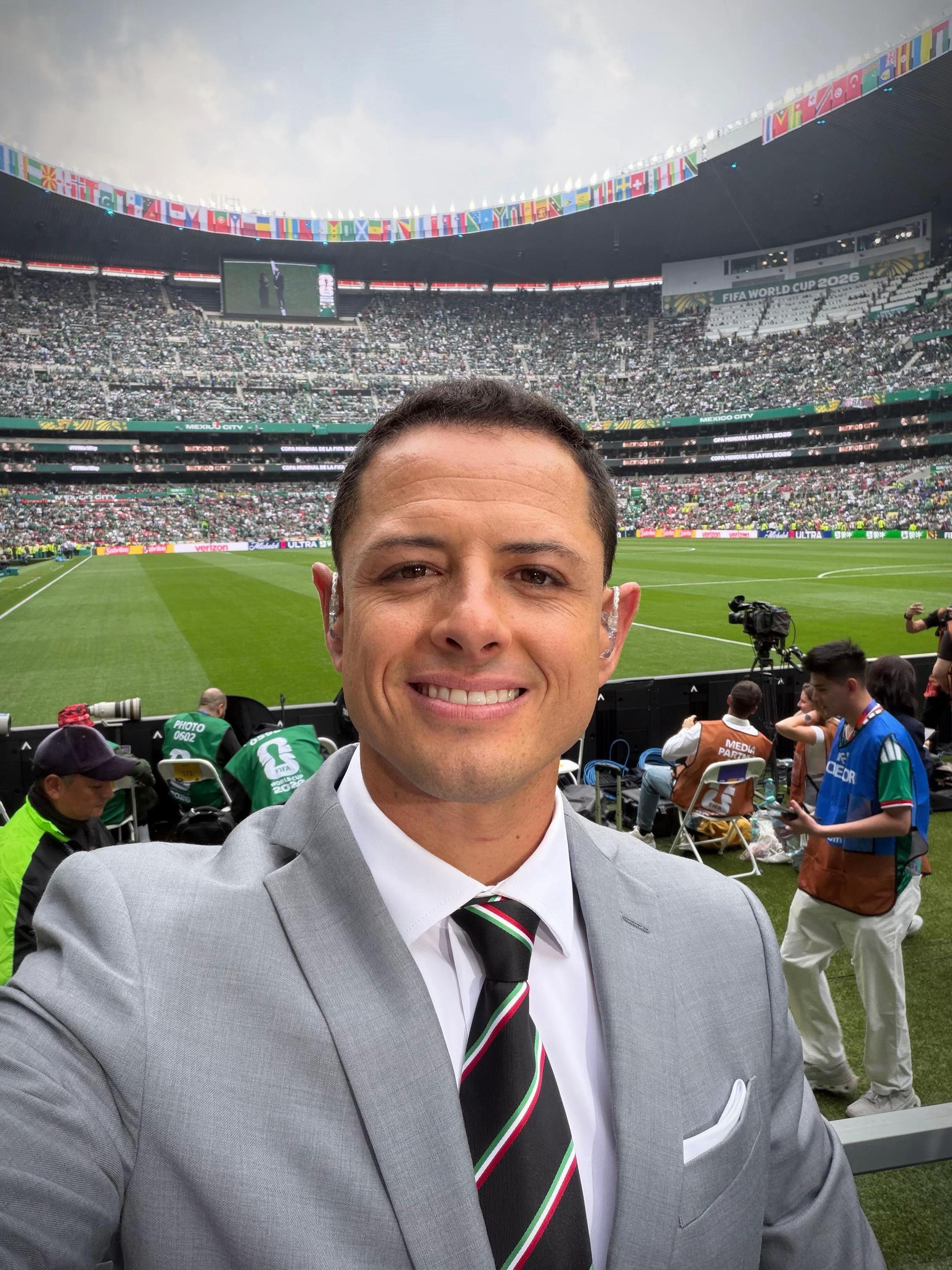 @Javier "Chicharito" Hern&aacute;ndez