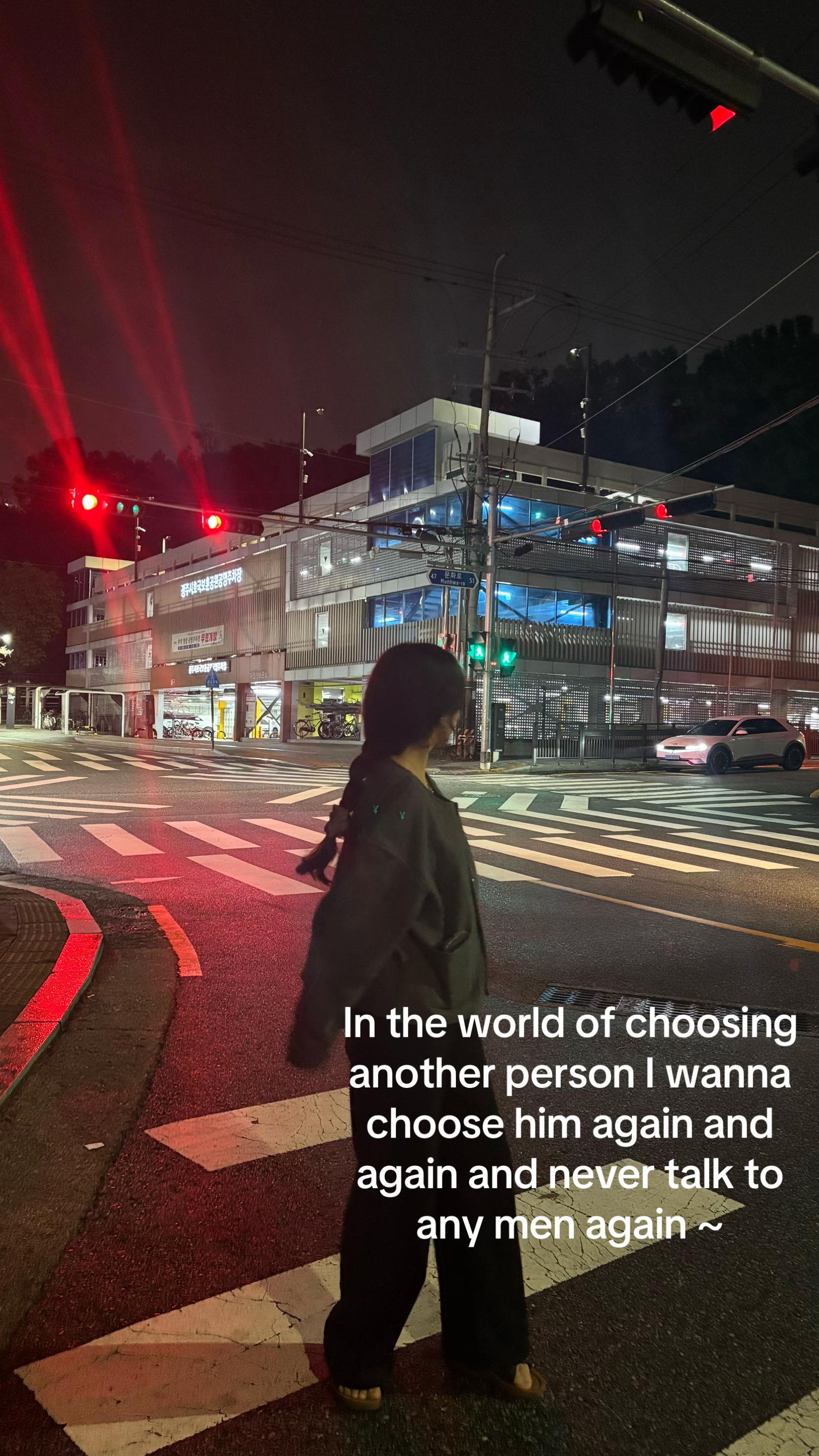 @𝓟