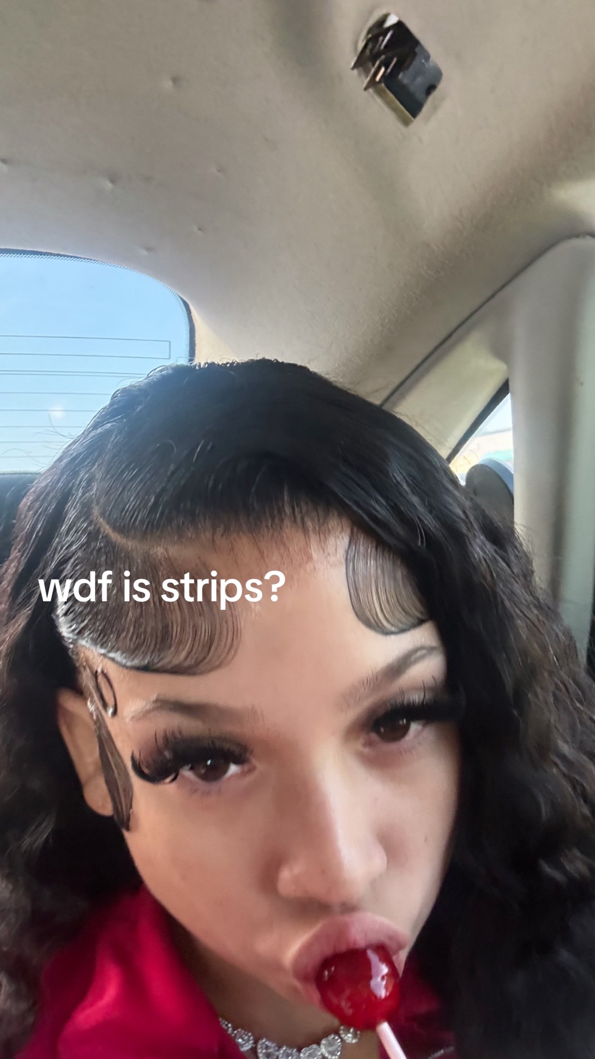 @charlize