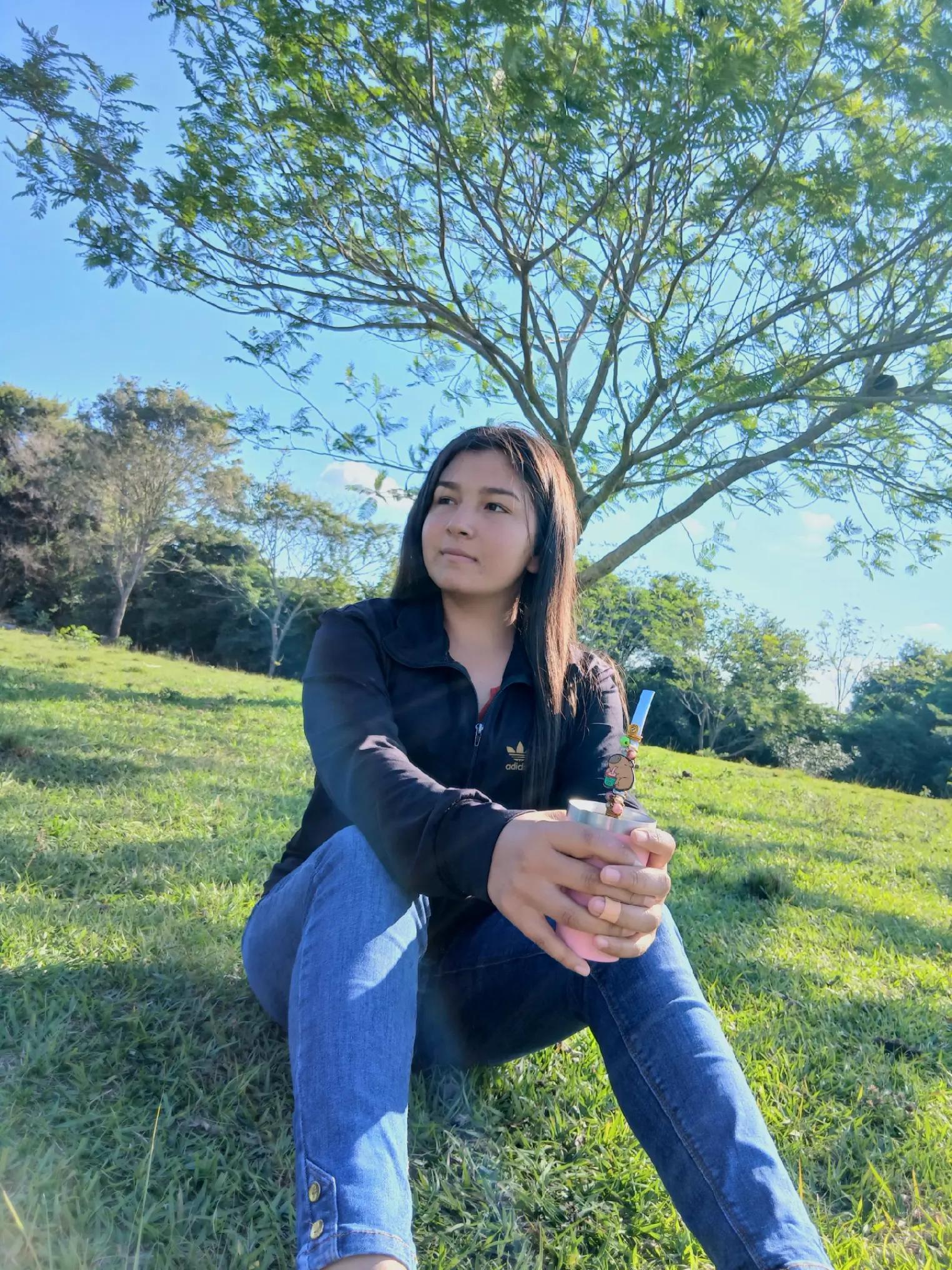 @Aguirre prismelia🧃💚