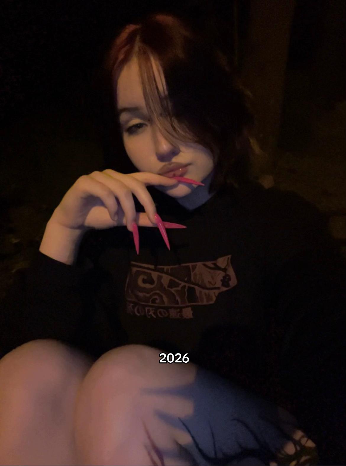 @0shikar_