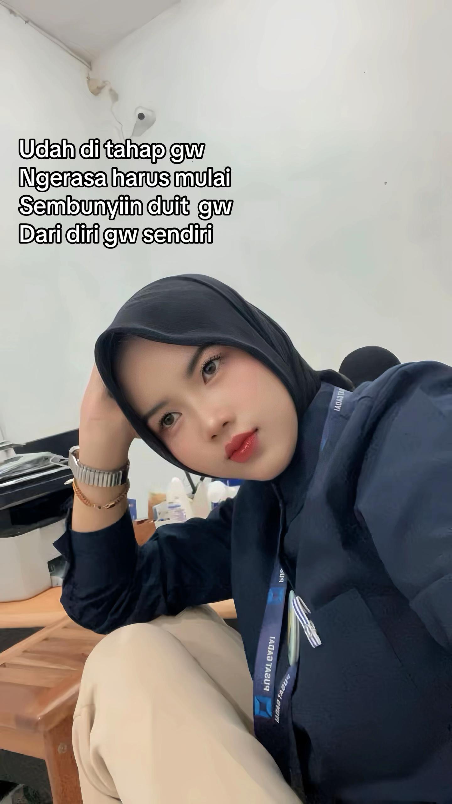 @-