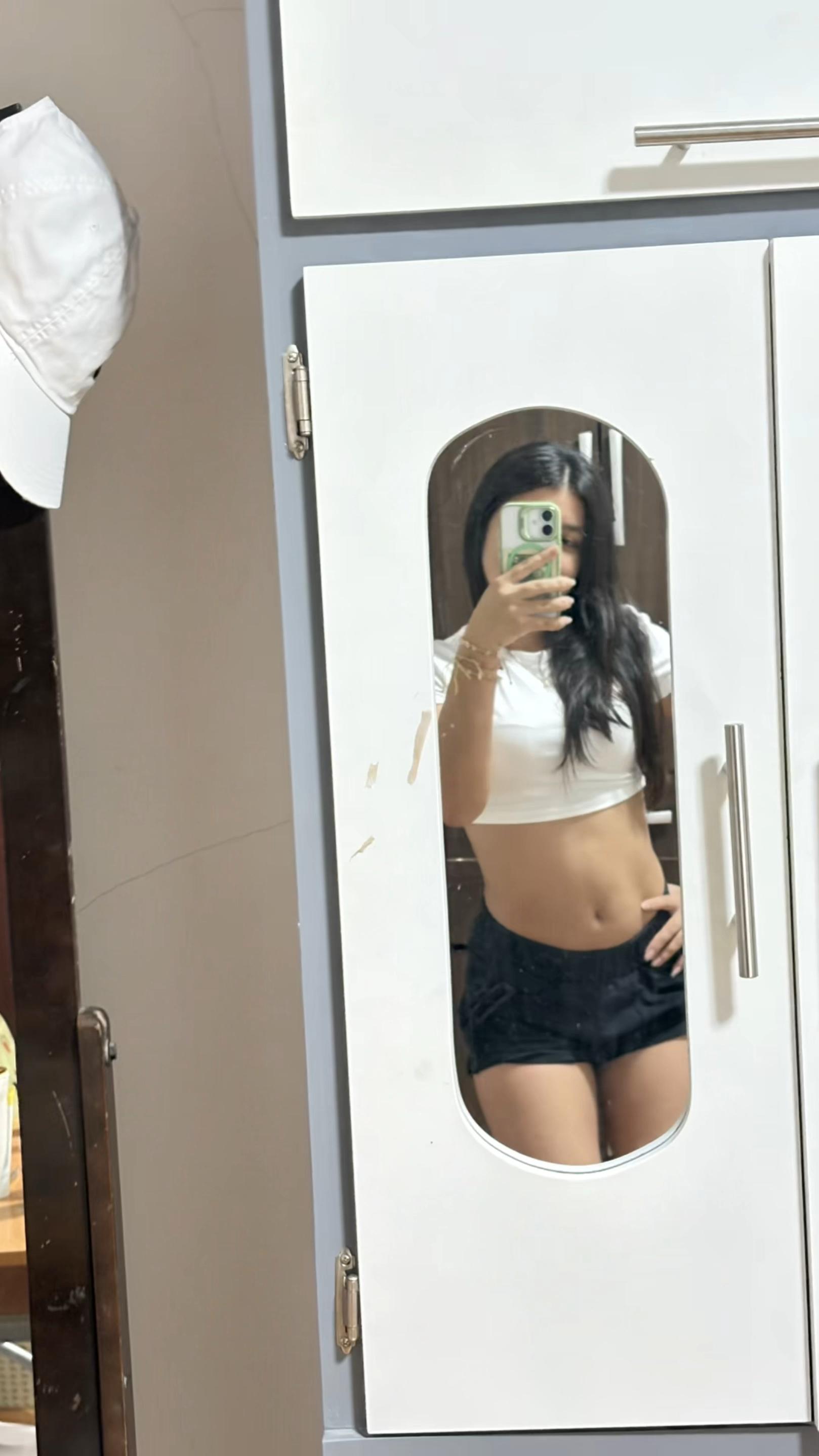 @Liz.