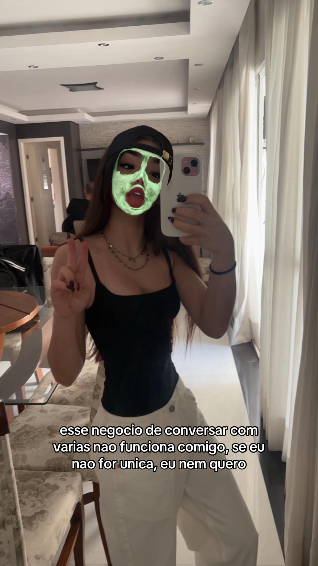 @close_iisinhaaa
