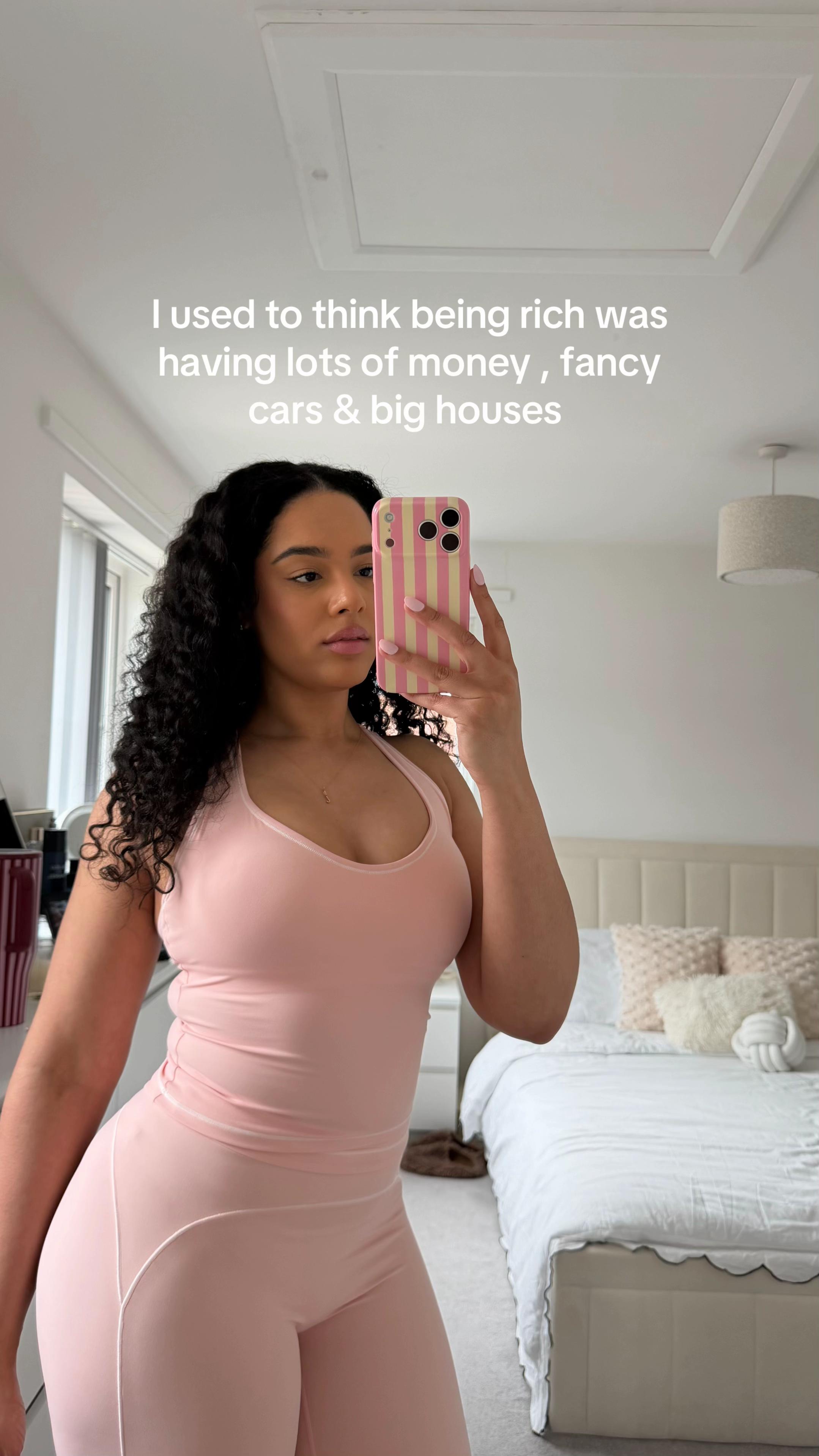@Teneikalidia