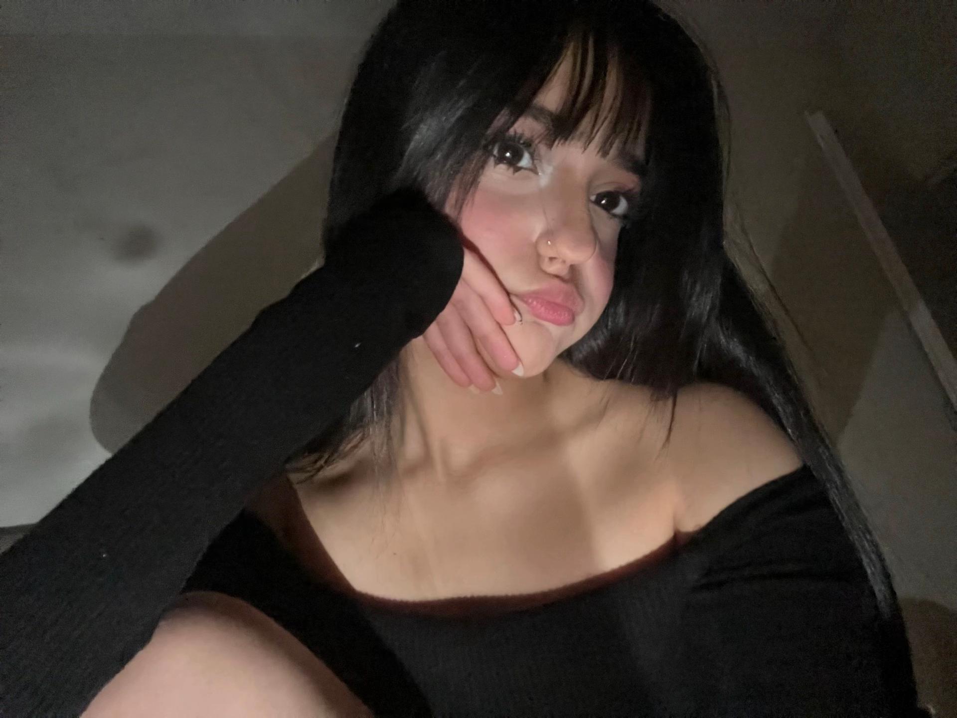 @🐚