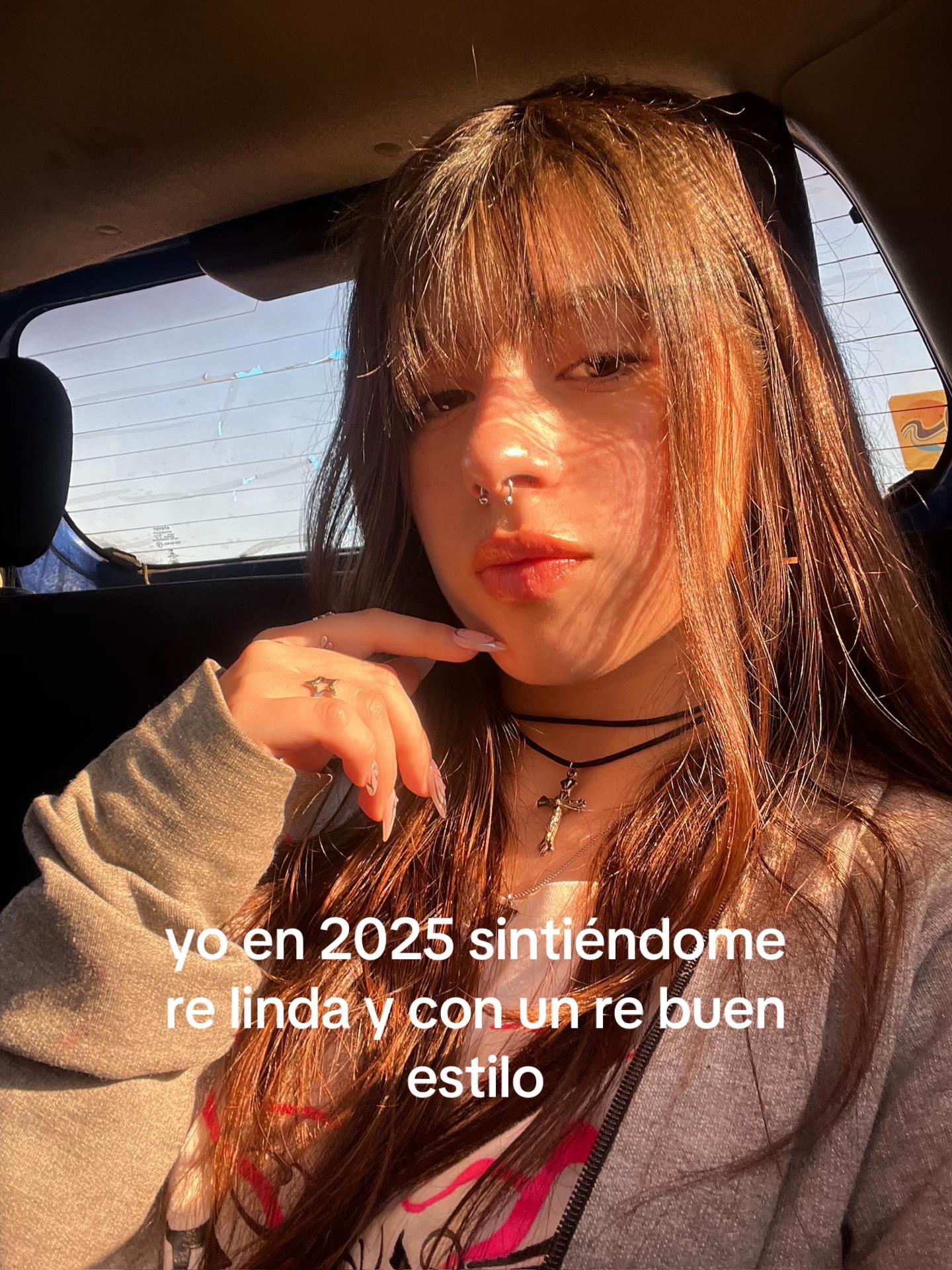 @🕸️