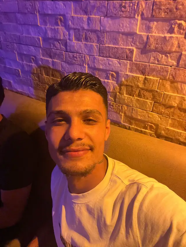 @U.G🦅