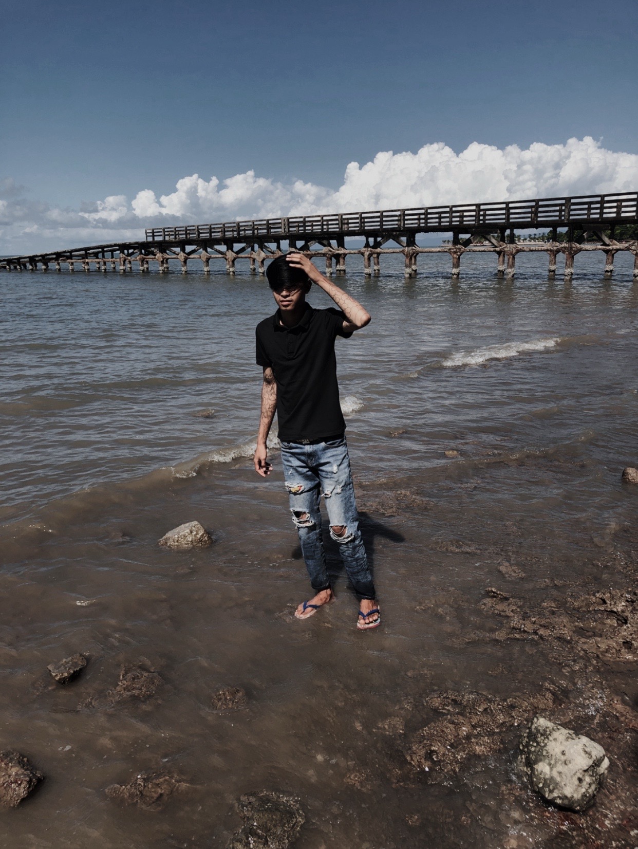 @អាណាឈ្លើយអញវ៉ៃទាំងអស់
