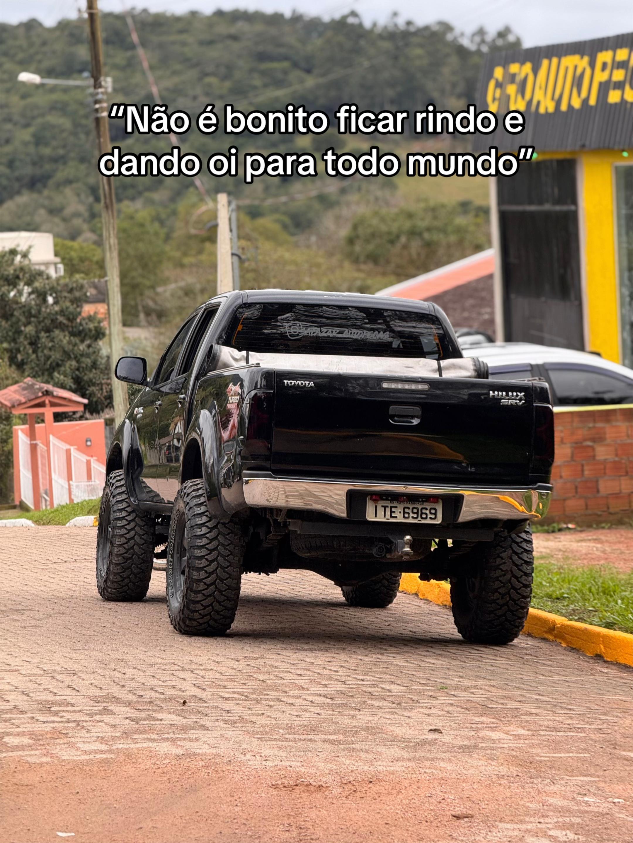 @Vitória Salazar