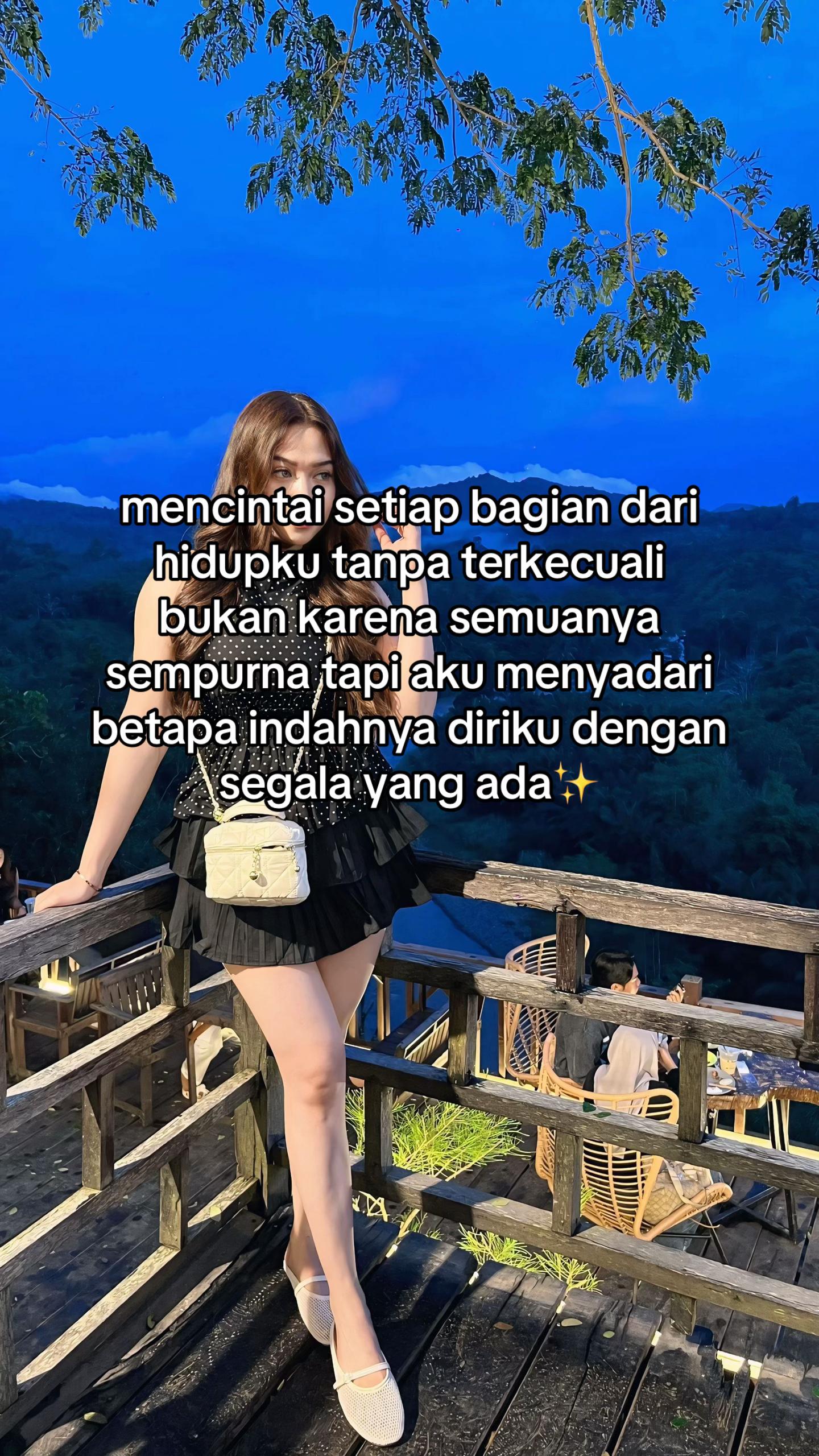 @𝐬.