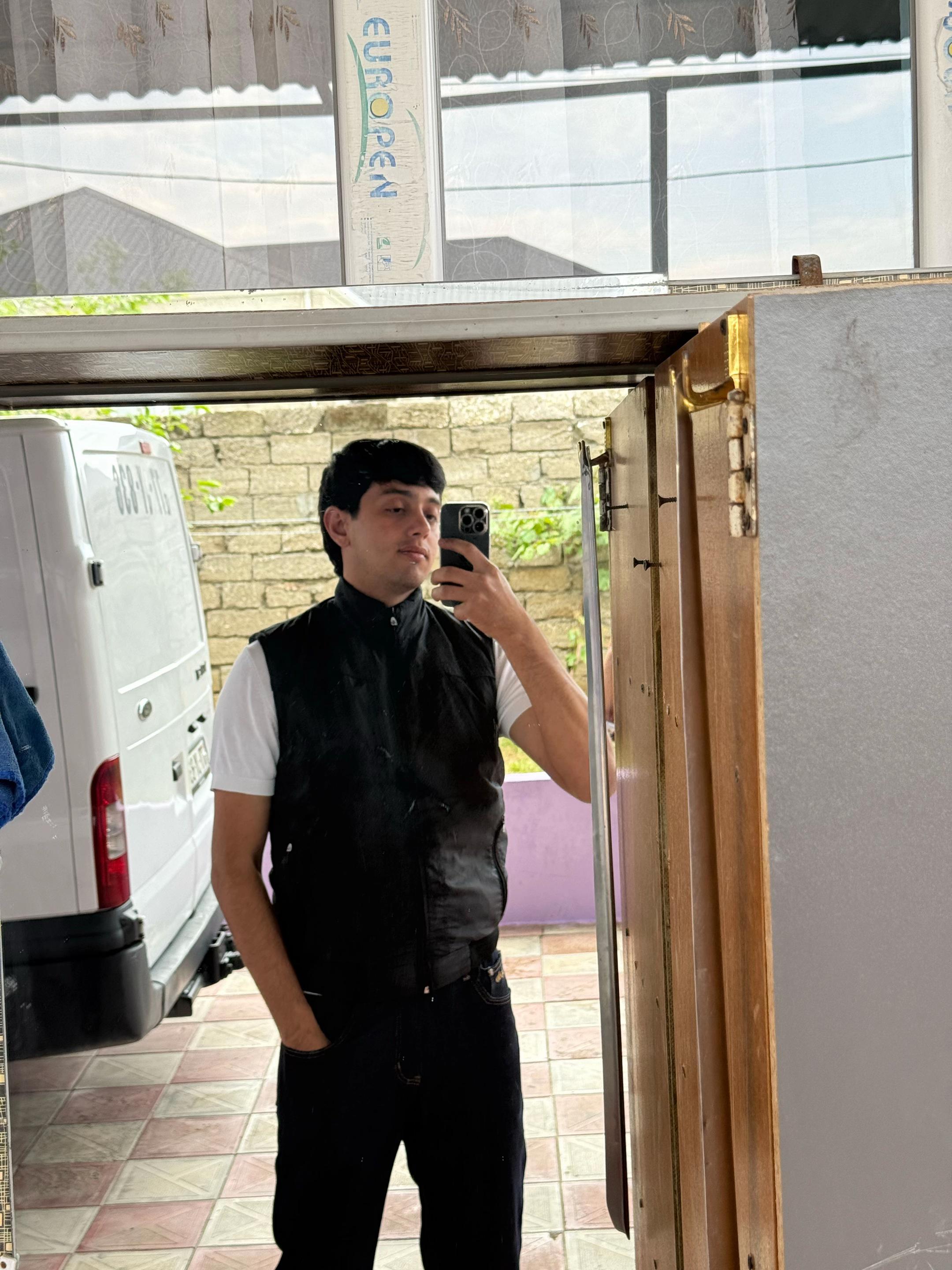 @kamrn.140